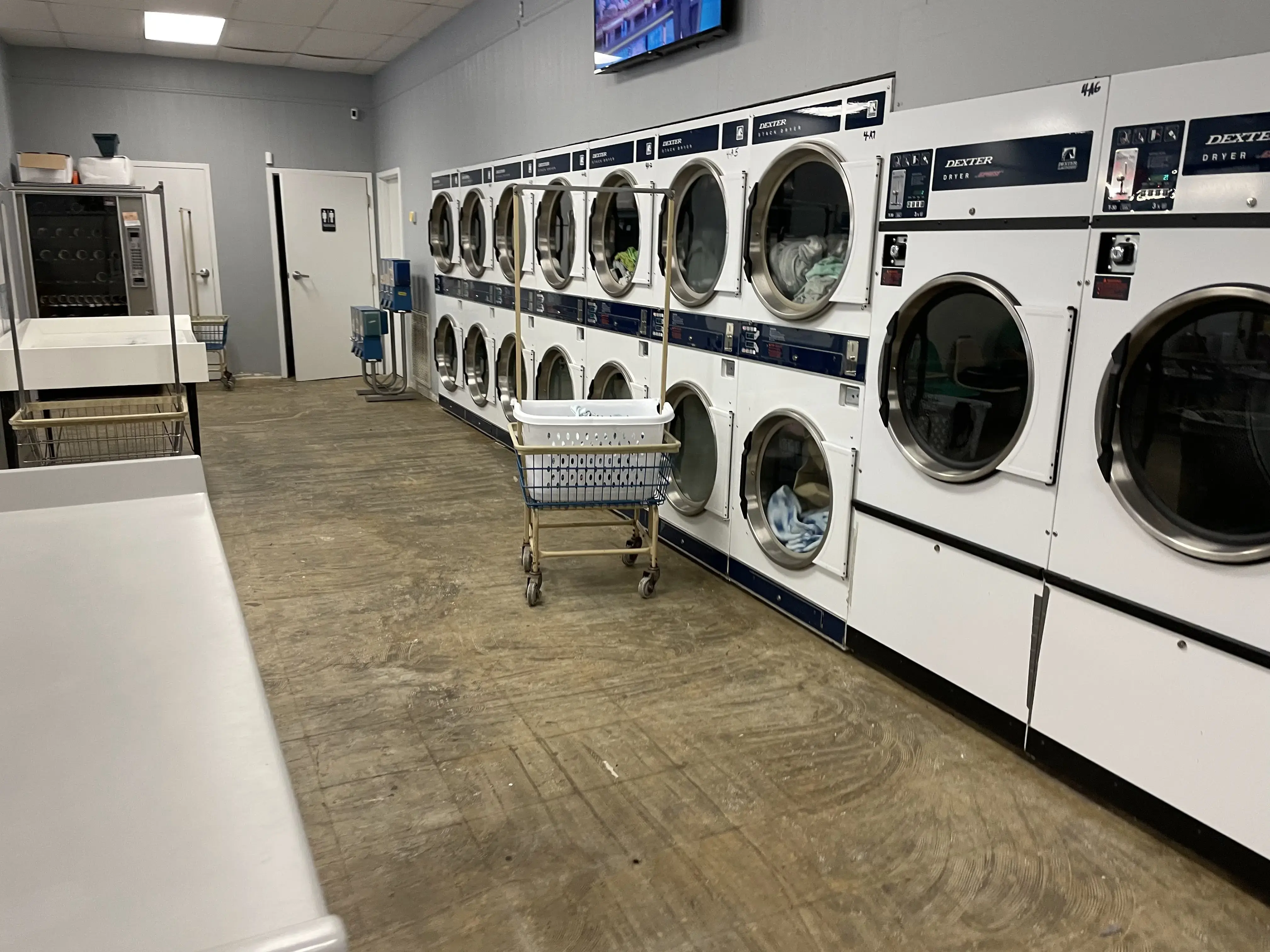 Pocket Change Laundry thumbnail 16
