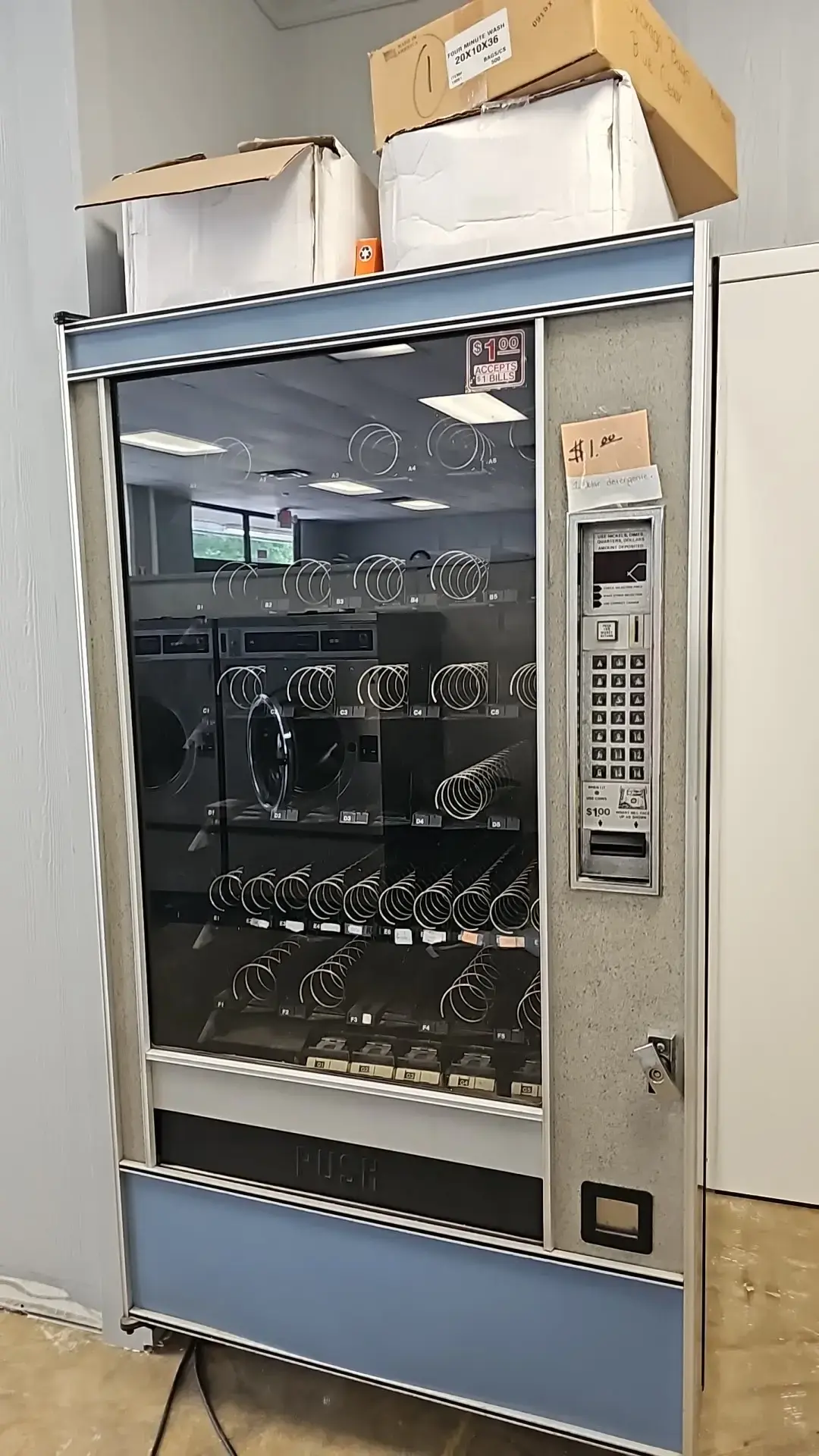 Pocket Change Laundry - Image 8