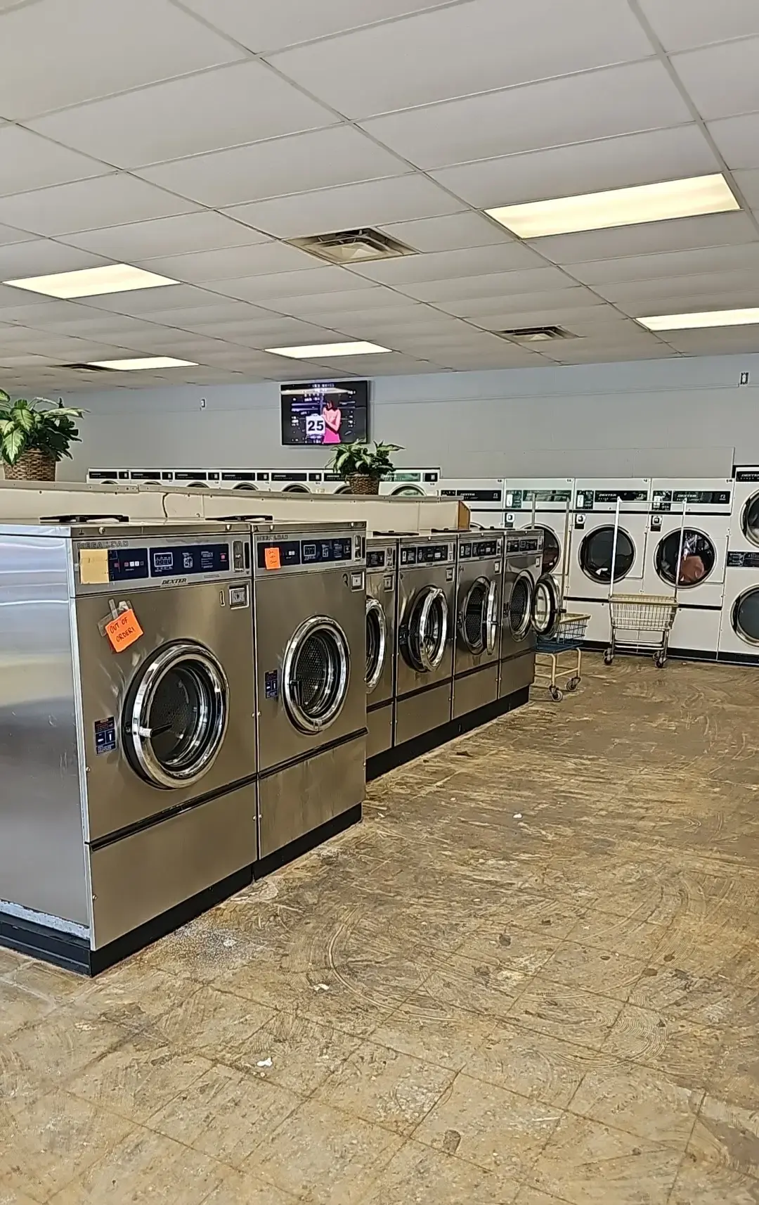 Pocket Change Laundry - Image 13
