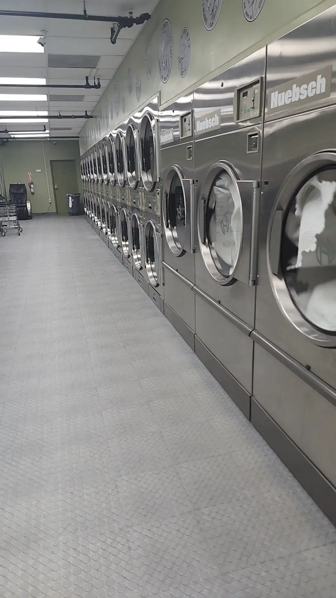 Pocket Change Laundry thumbnail 2