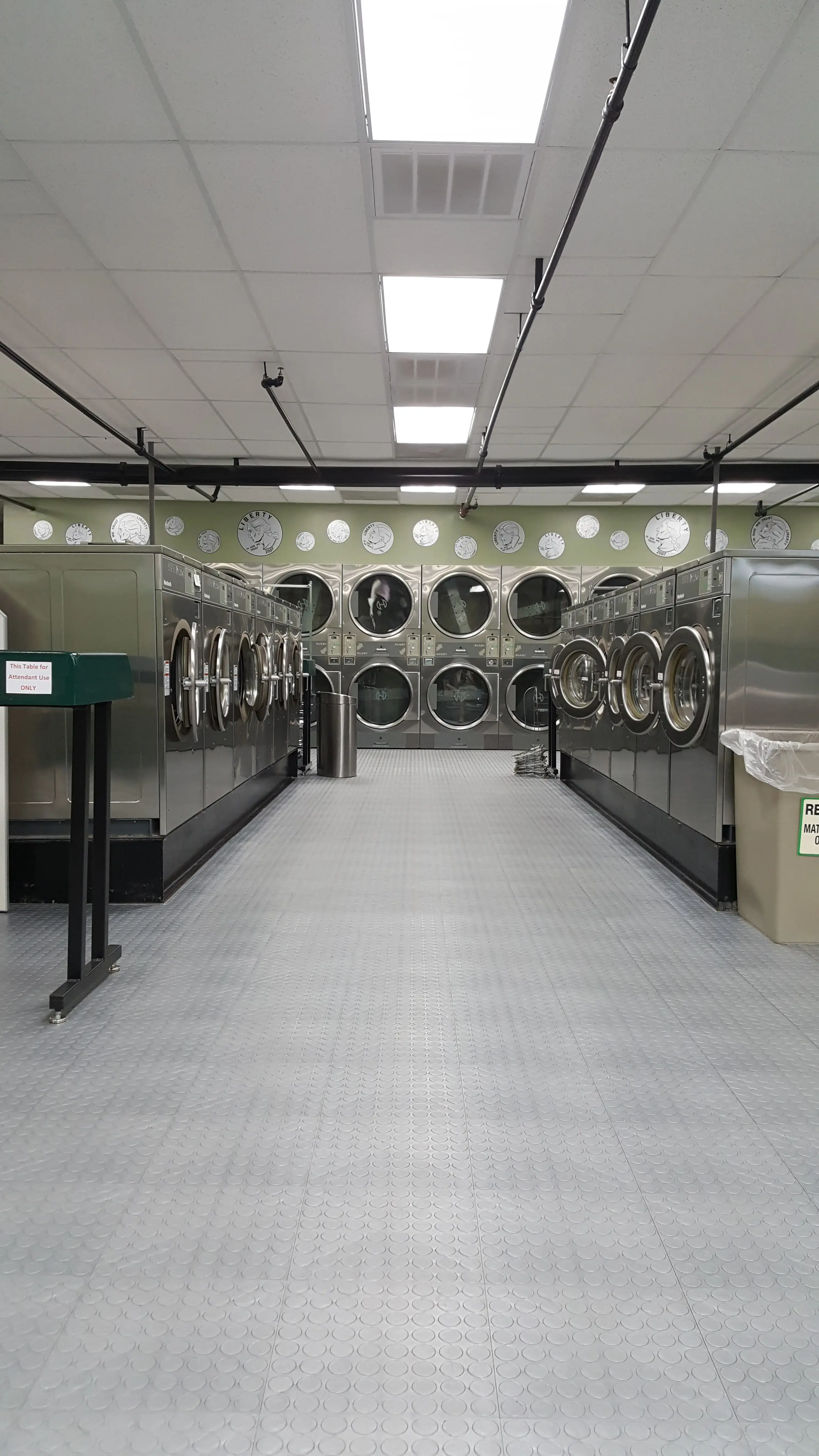 Pocket Change Laundry thumbnail 6