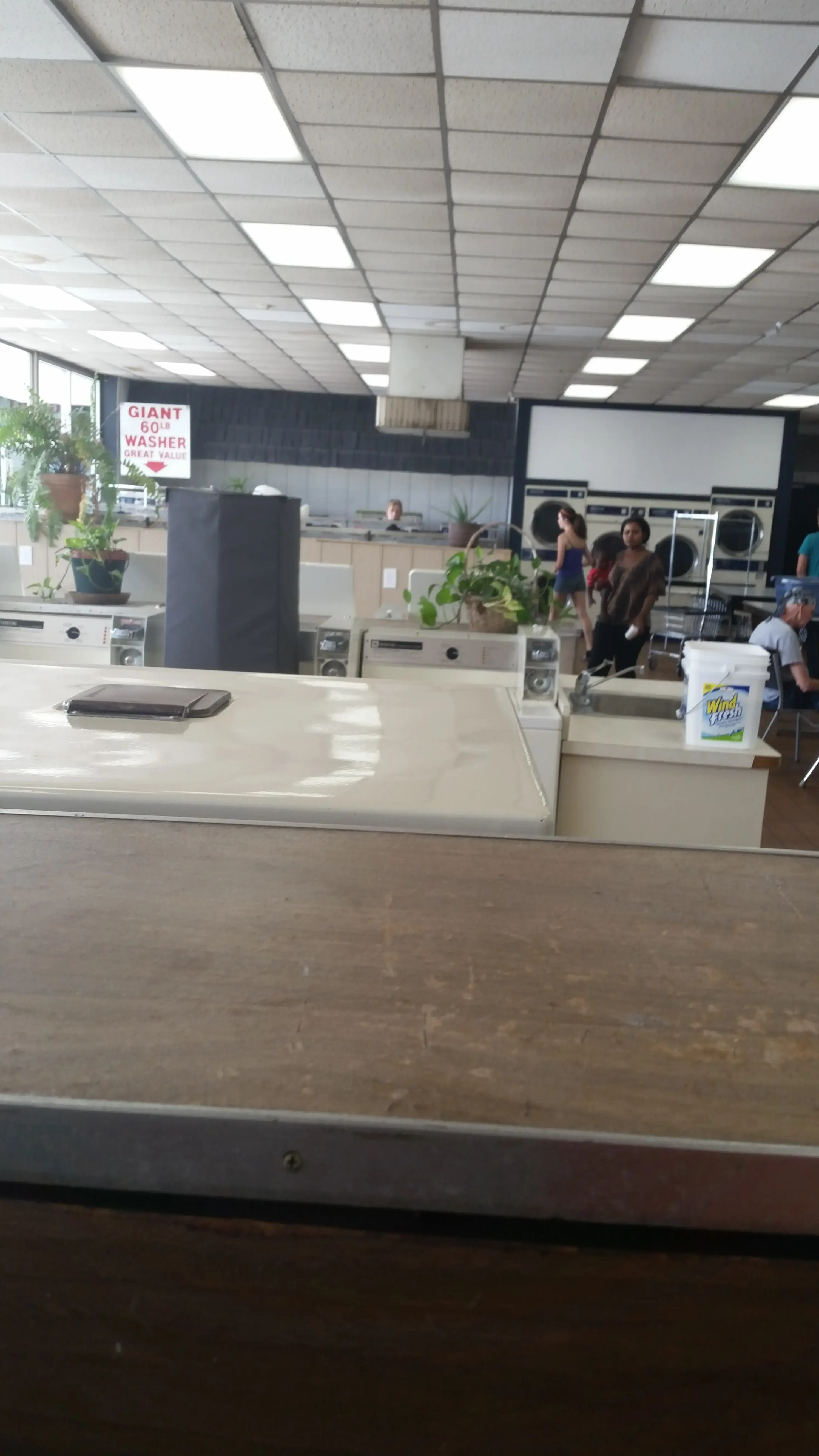 Point Laundromat & Cleaners - Image 8