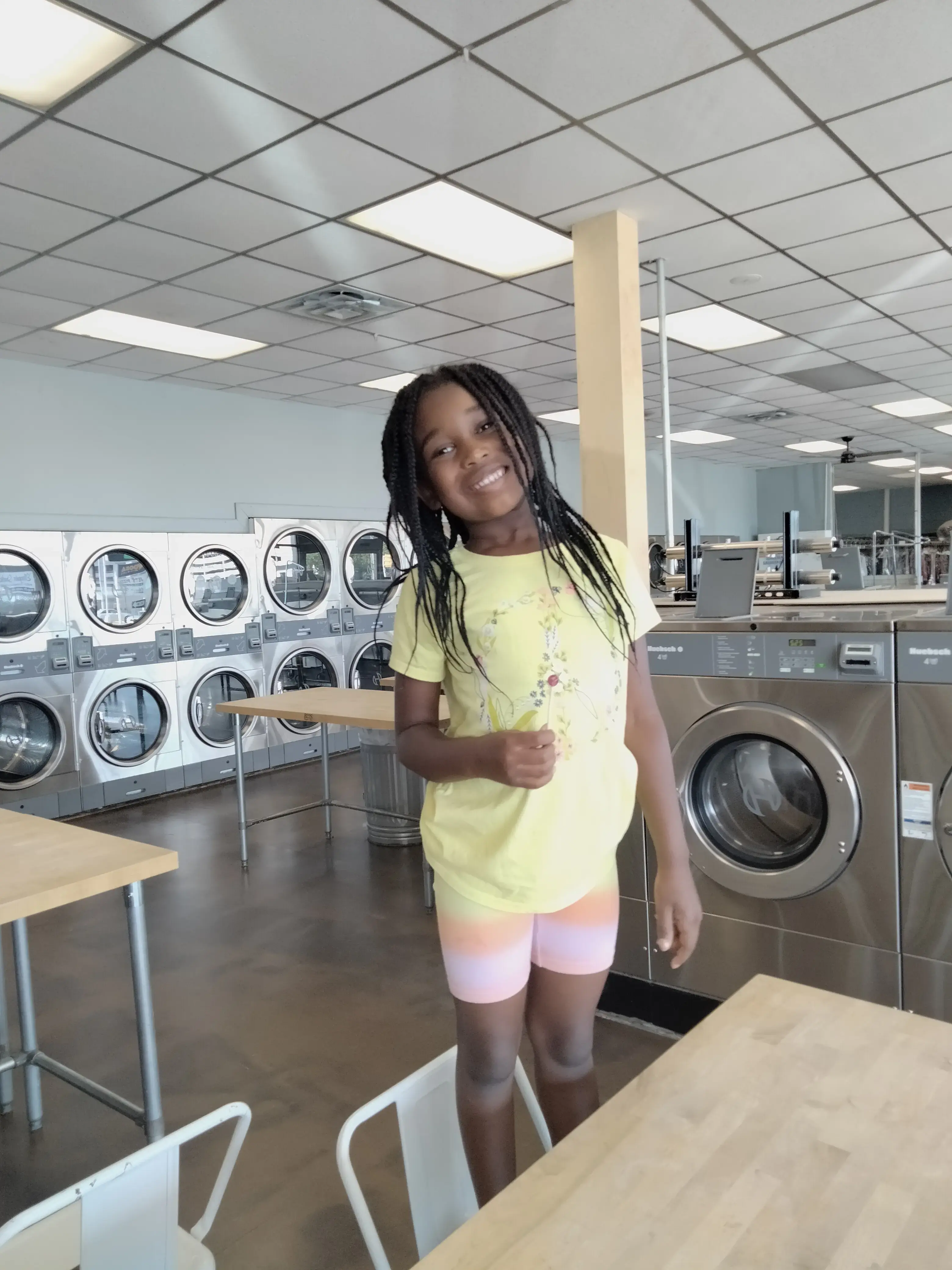 Point Laundromat & Cleaners thumbnail 17