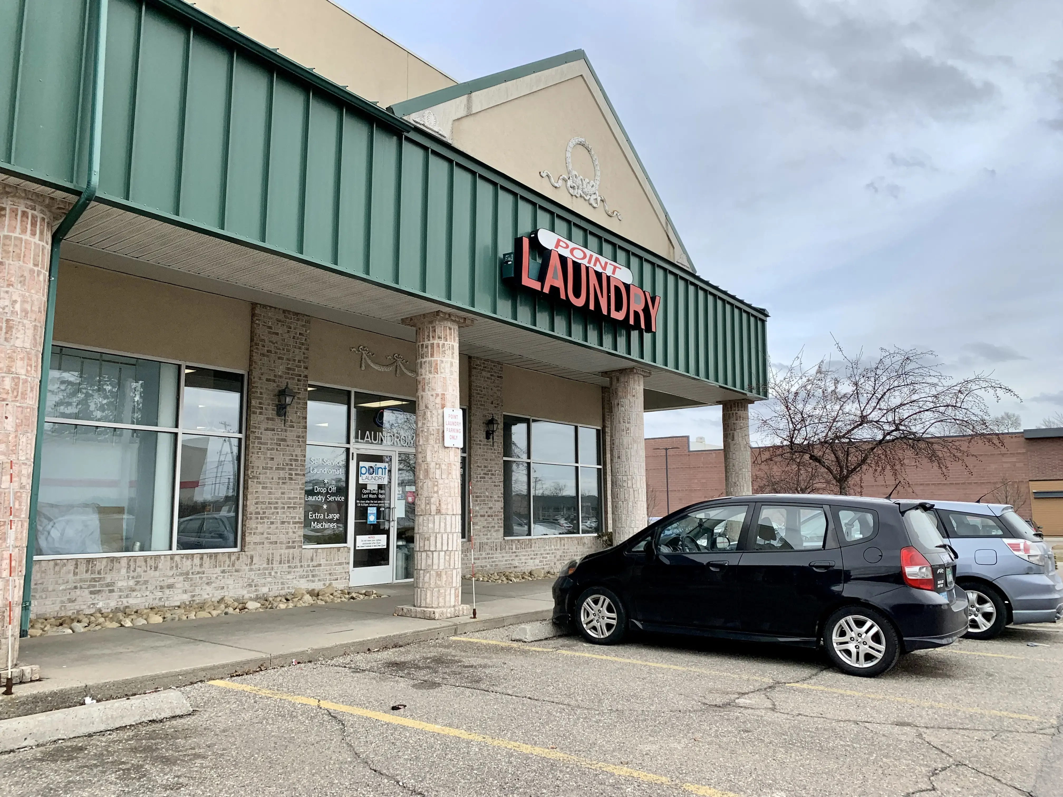 Point Laundry thumbnail 4