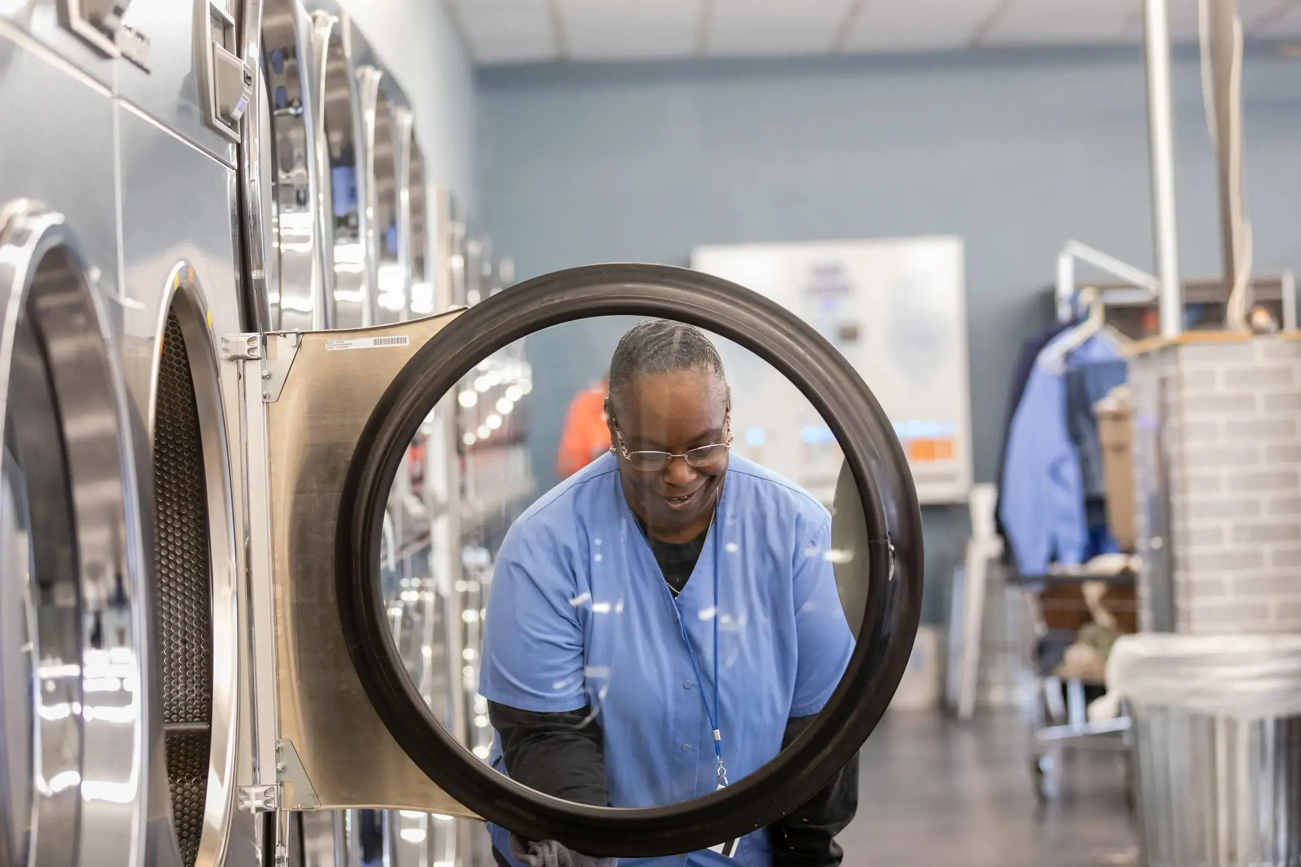 Point Laundry - Image 5