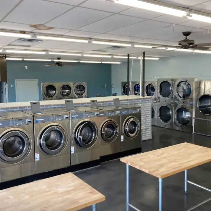 Point Laundry - Image 15