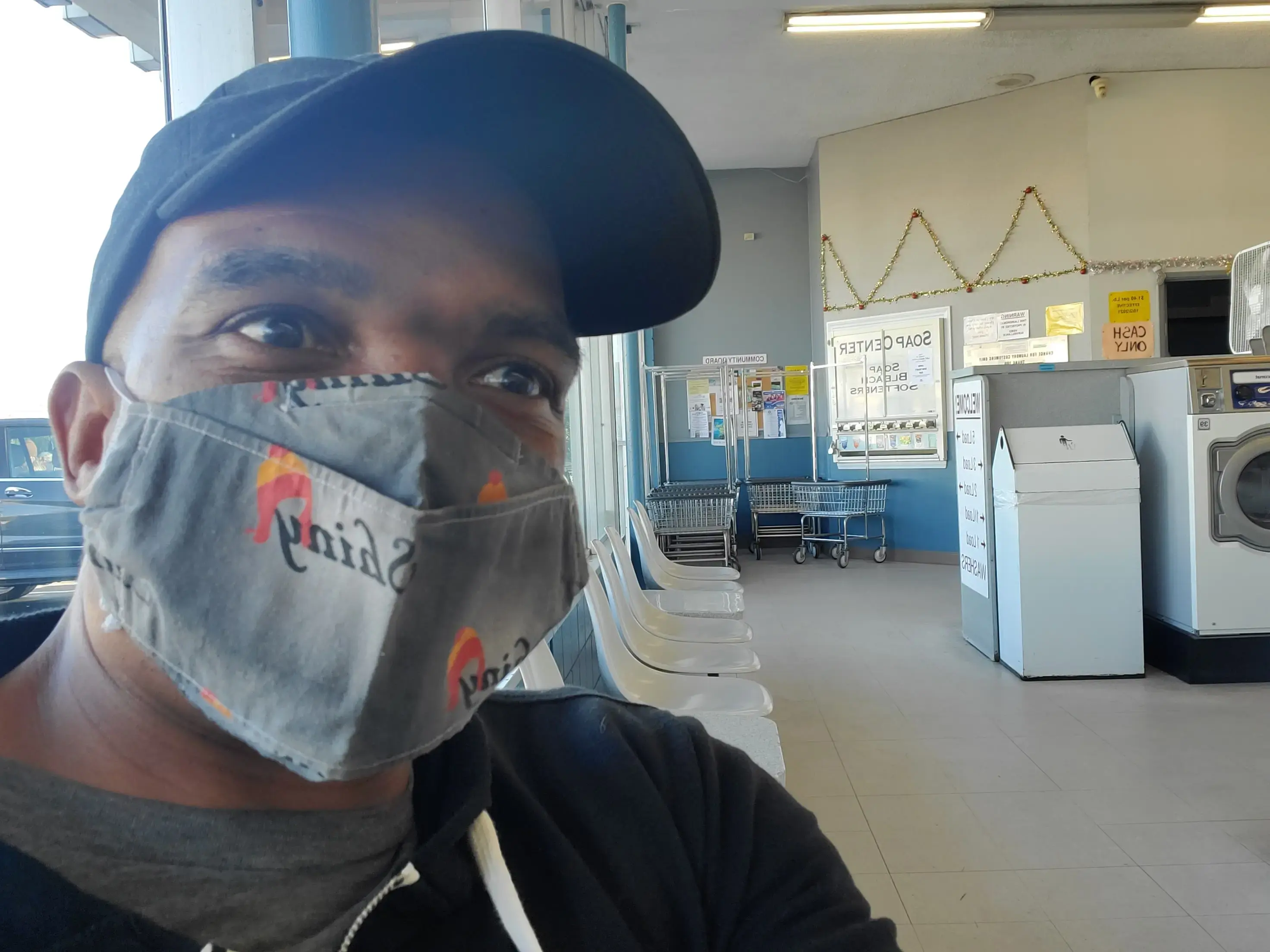 Point Loma Coin Laundry thumbnail 20