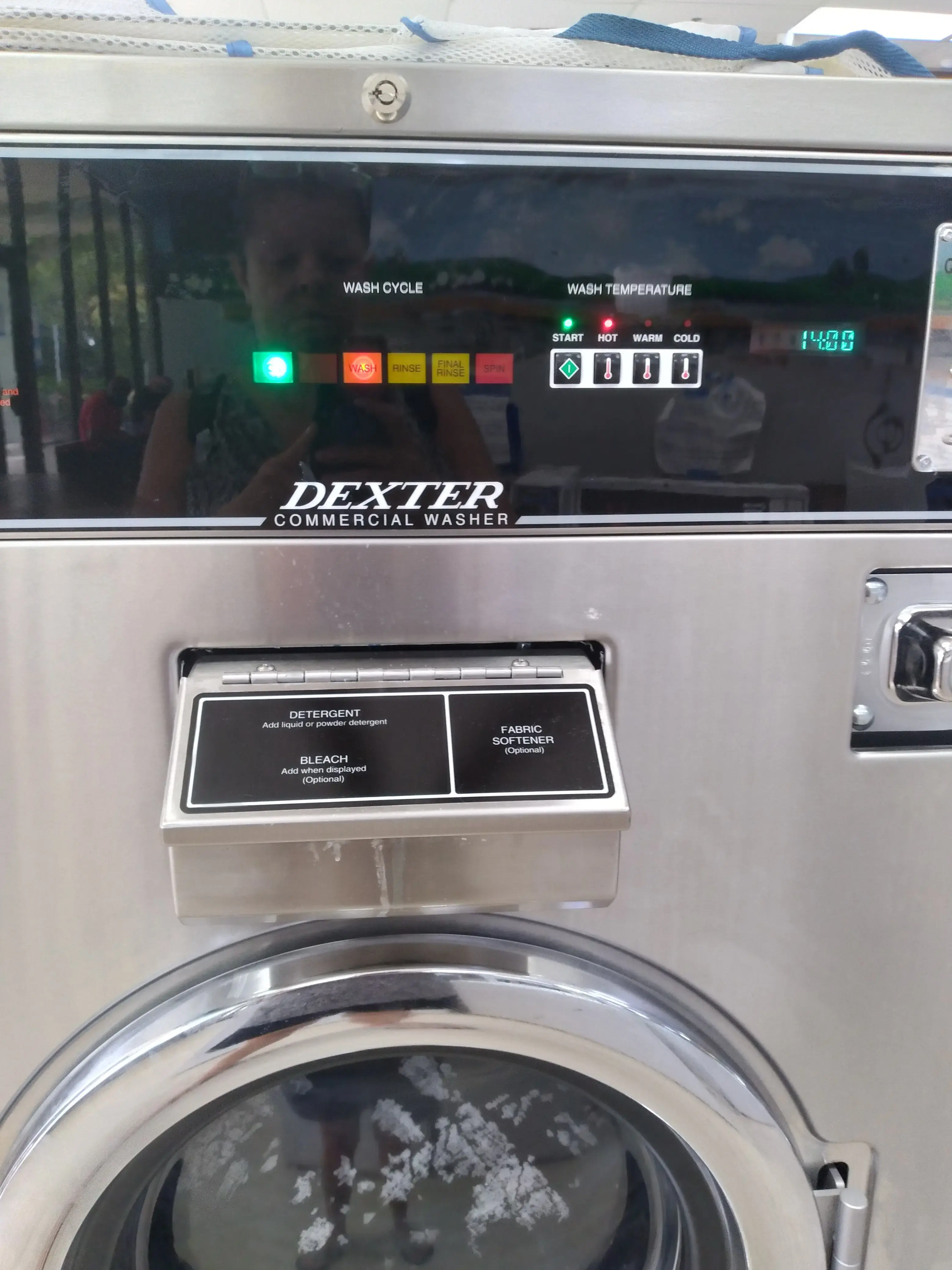 Polo Grounds Coin Laundry - Image 5