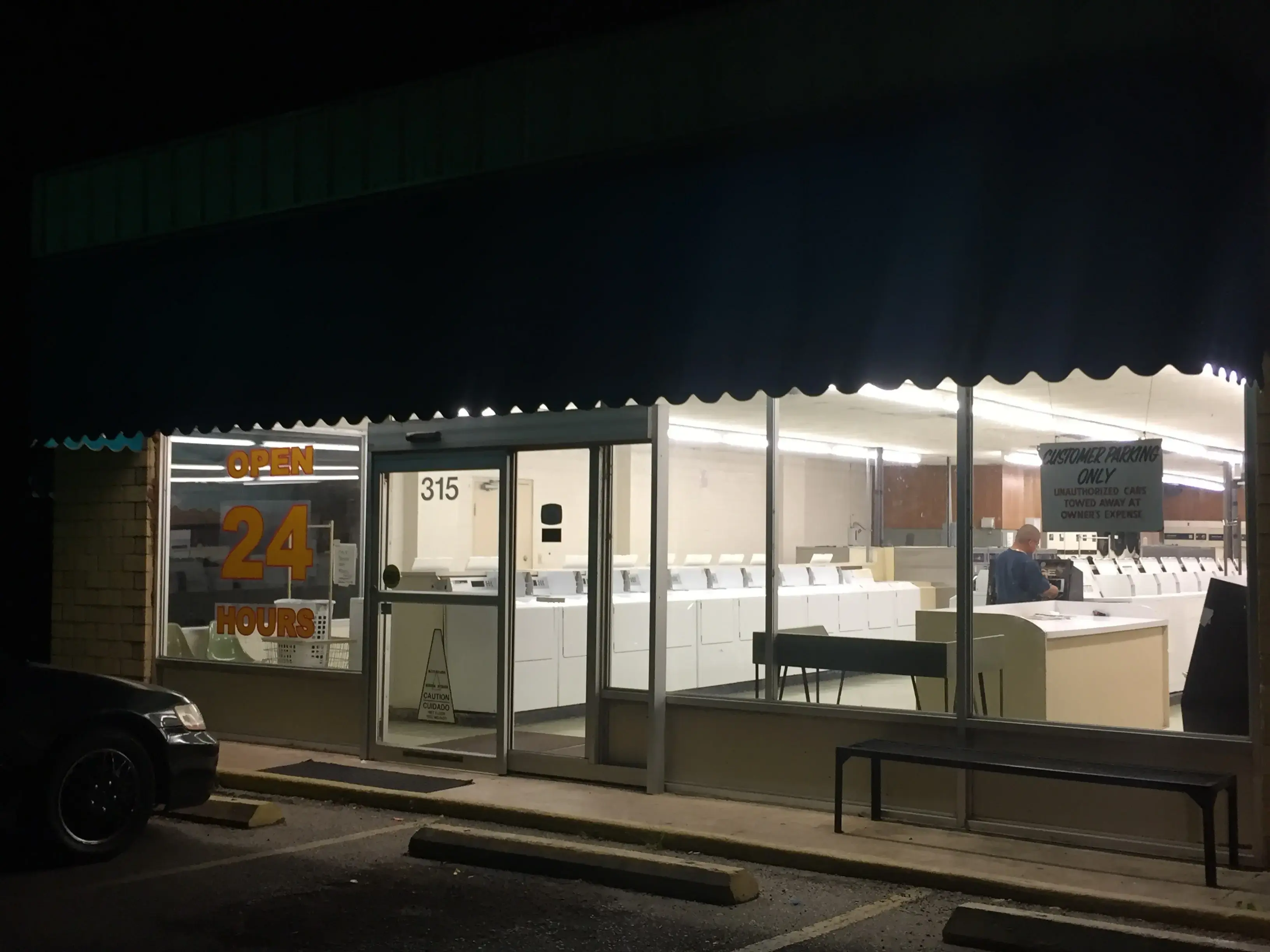 Poly-Clean Center Laundry (re-named Steel Drum II Laundry and under new management)) - Image 10