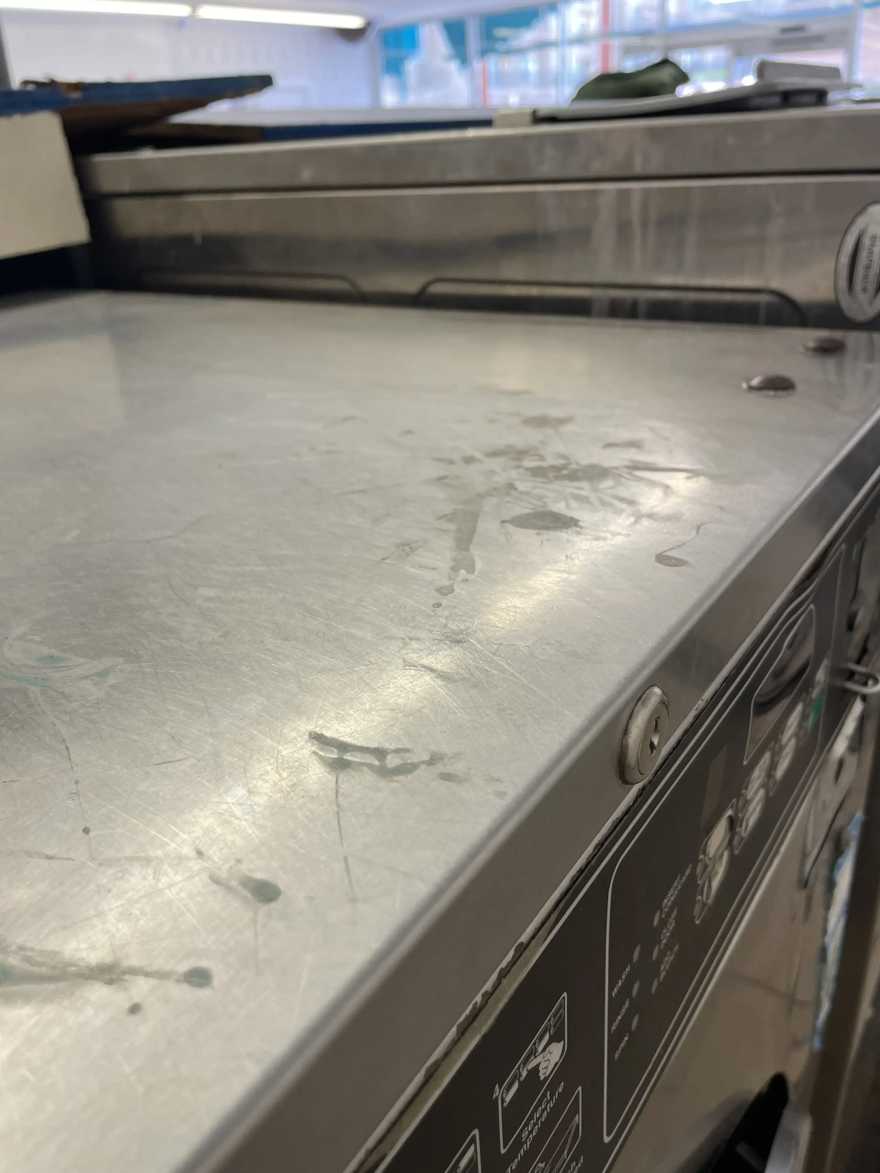 Poly-Clean Center Laundry (re-named Steel Drum II Laundry and under new management)) thumbnail 13