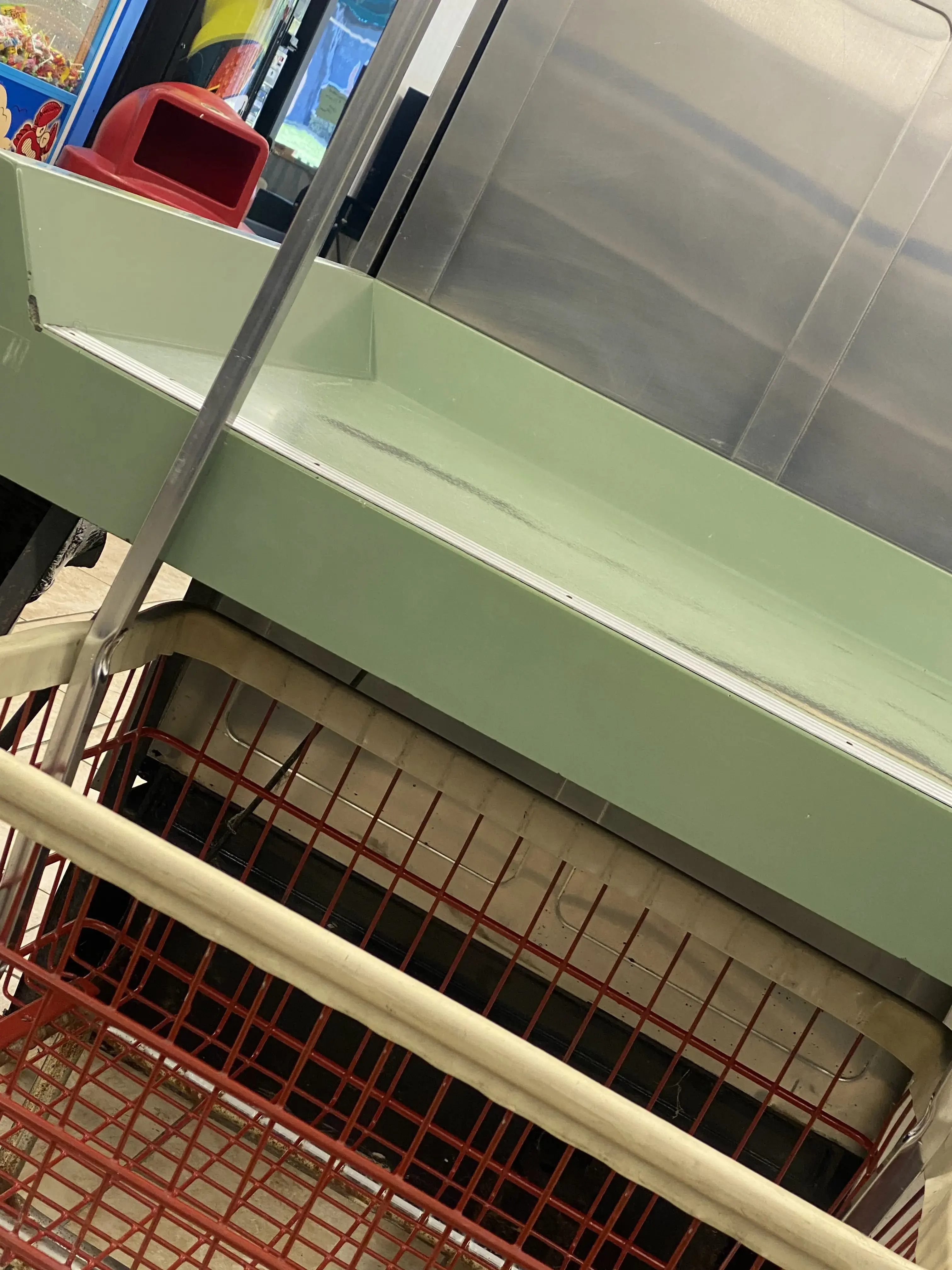 Poly-Clean Center Laundry (re-named Steel Drum II Laundry and under new management)) - Image 5