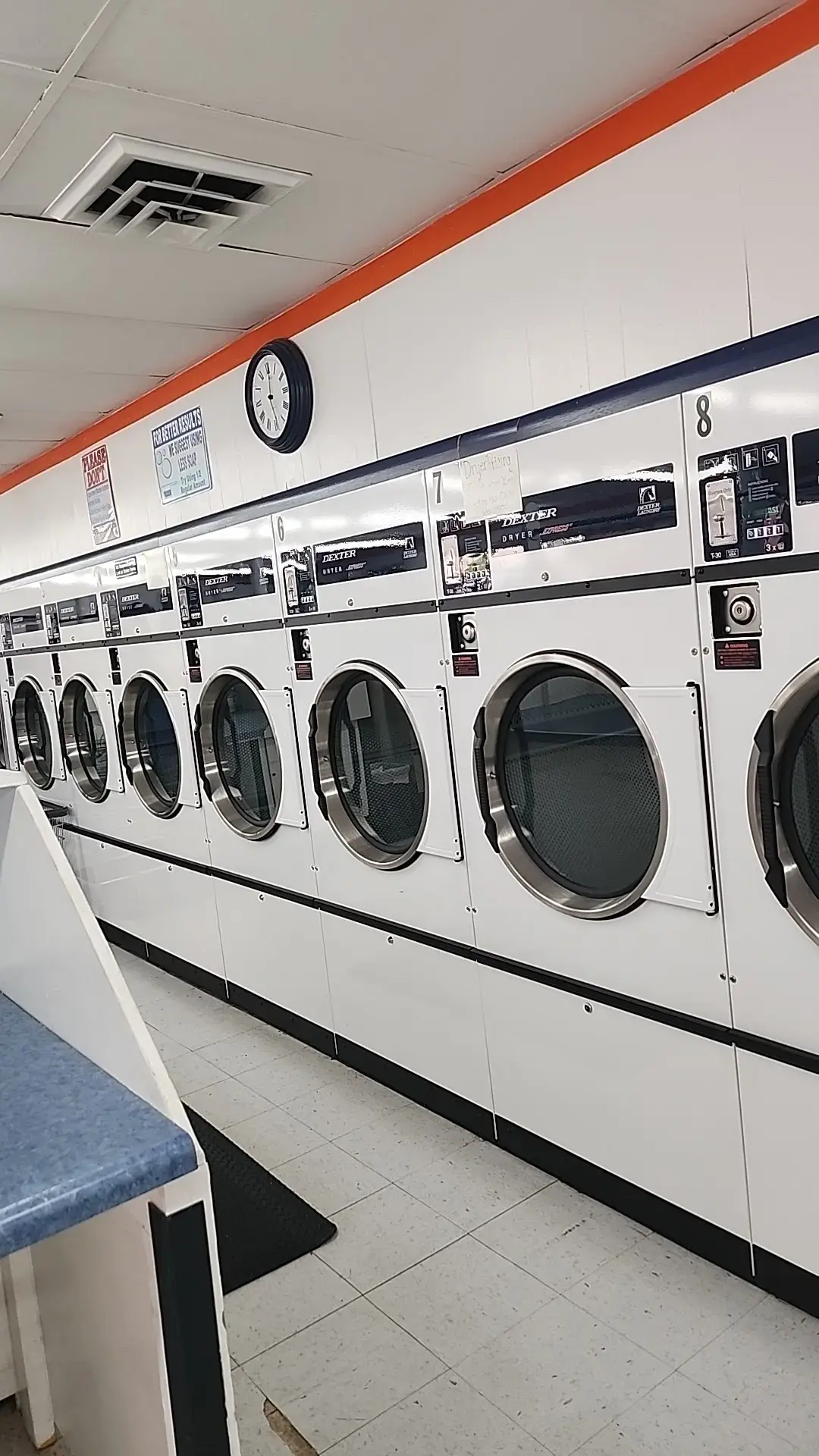 Poly Clean Full Service Laundromat thumbnail 15