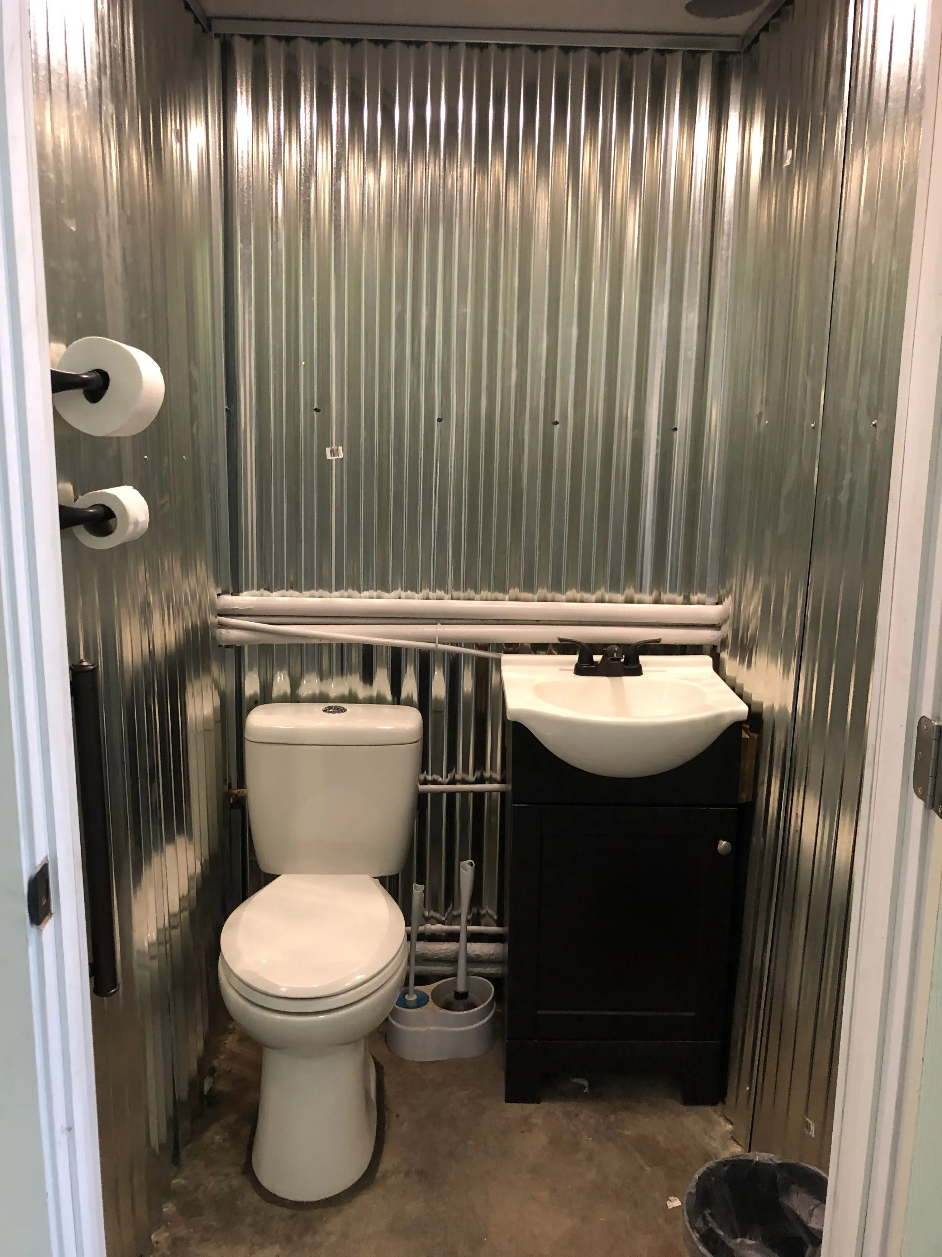 Pomeroy Laundry Company thumbnail 9