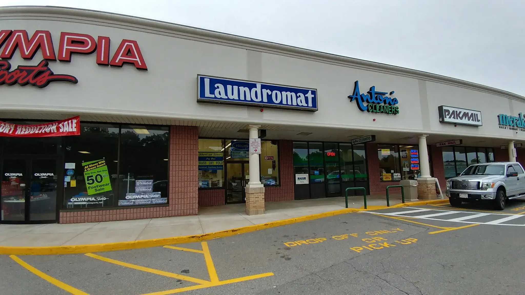 Port City Laundry thumbnail 3