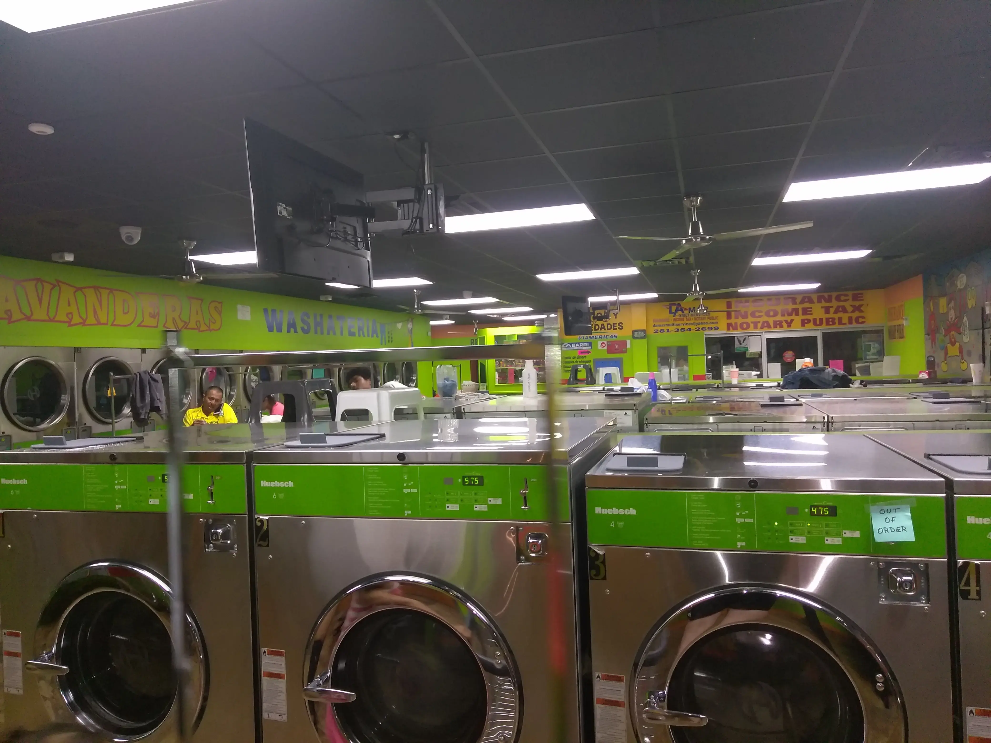 Porter Cleaners & Laundry Washateria thumbnail 4