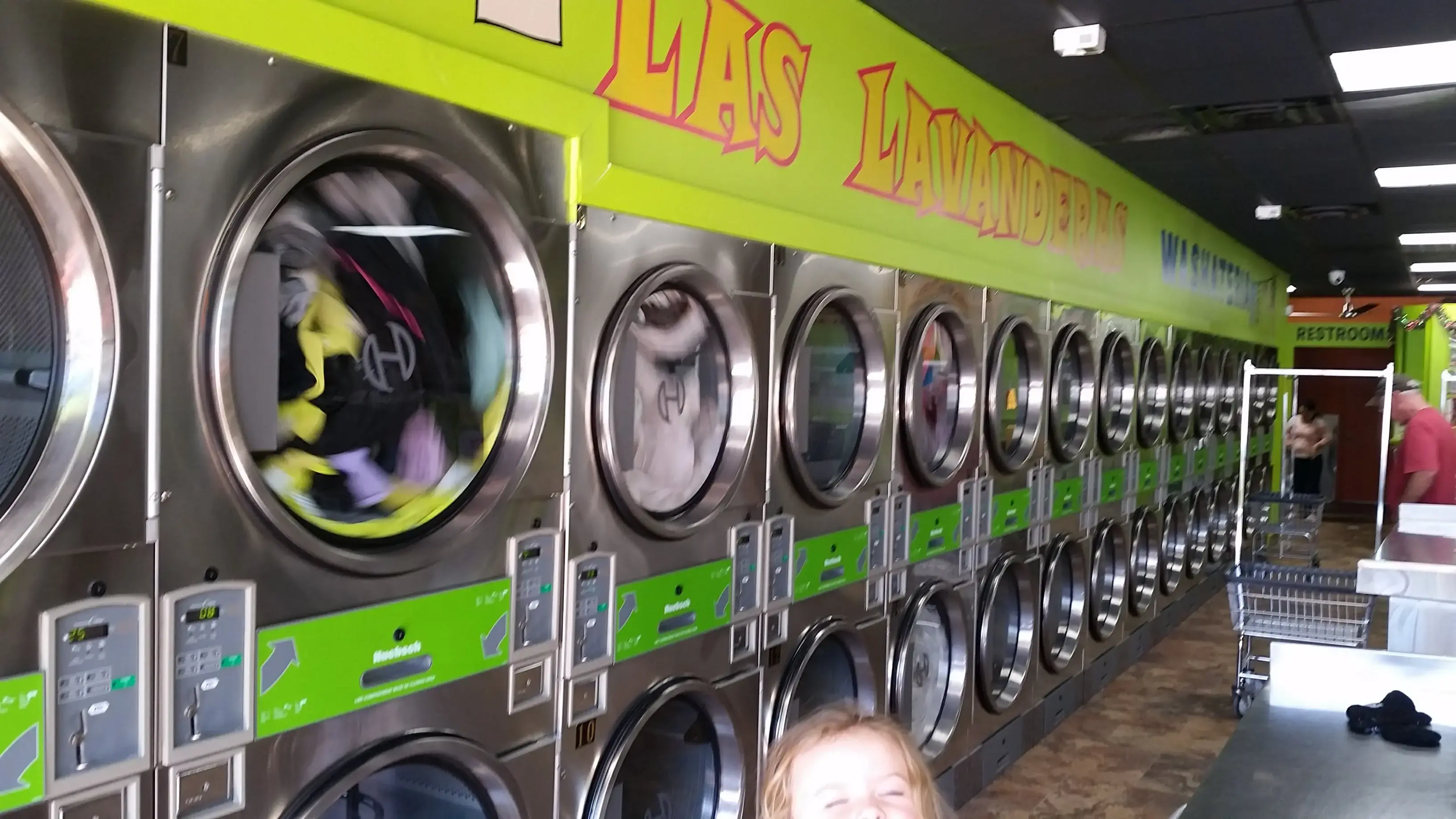 Porter Cleaners & Laundry Washateria location