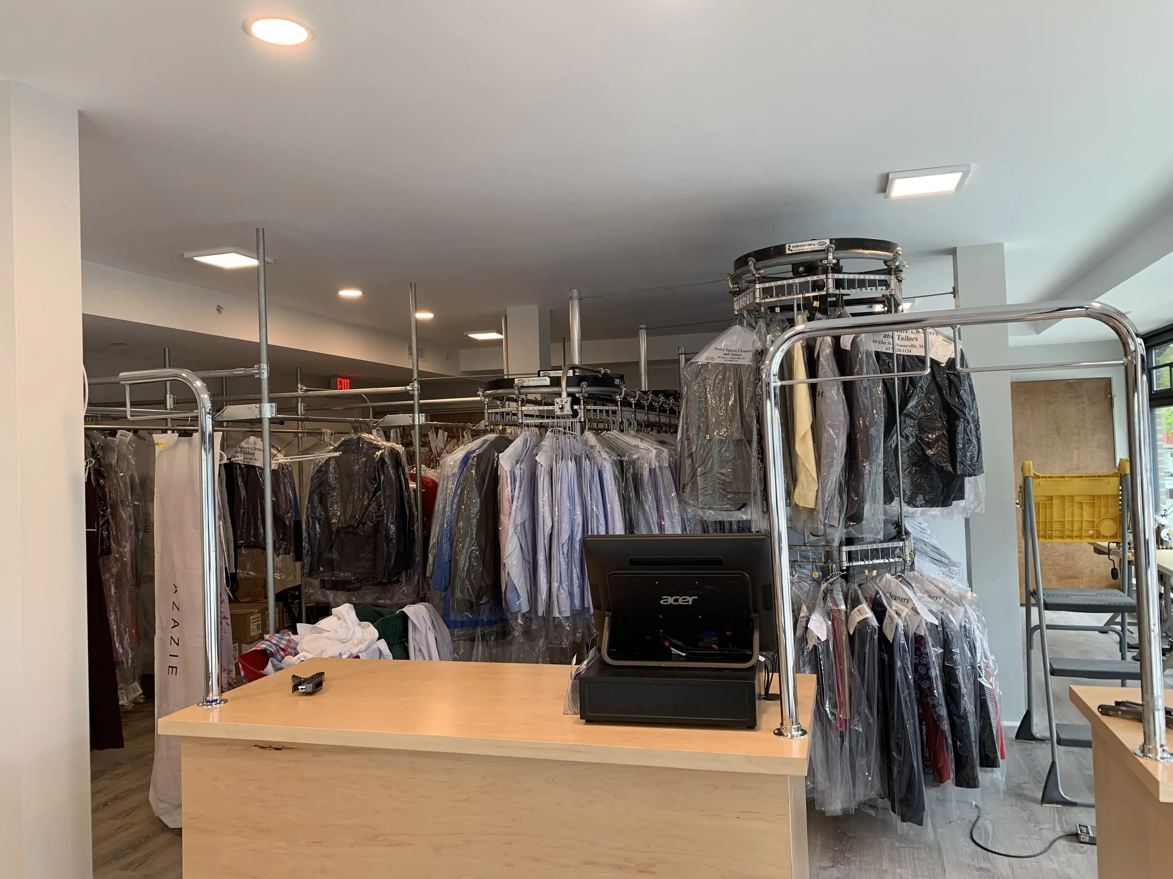 Porter Square Dry Cleaners - Image 4