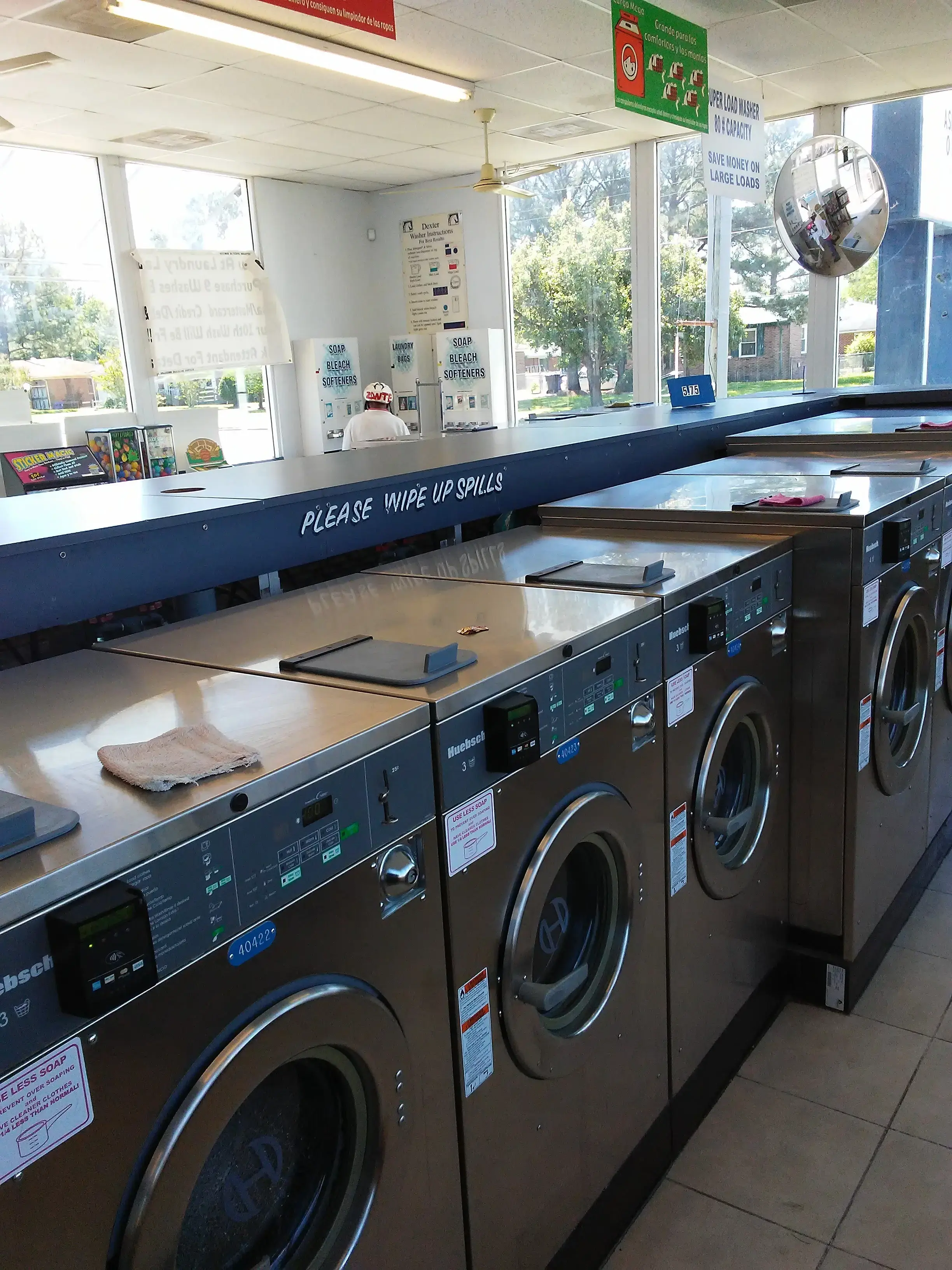 Portsmouth Momma's Laundry Land - Image 13