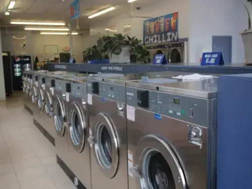 Portsmouth Momma's Laundry Land thumbnail 15