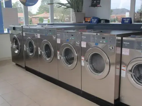 Portsmouth Momma's Laundry Land thumbnail 17