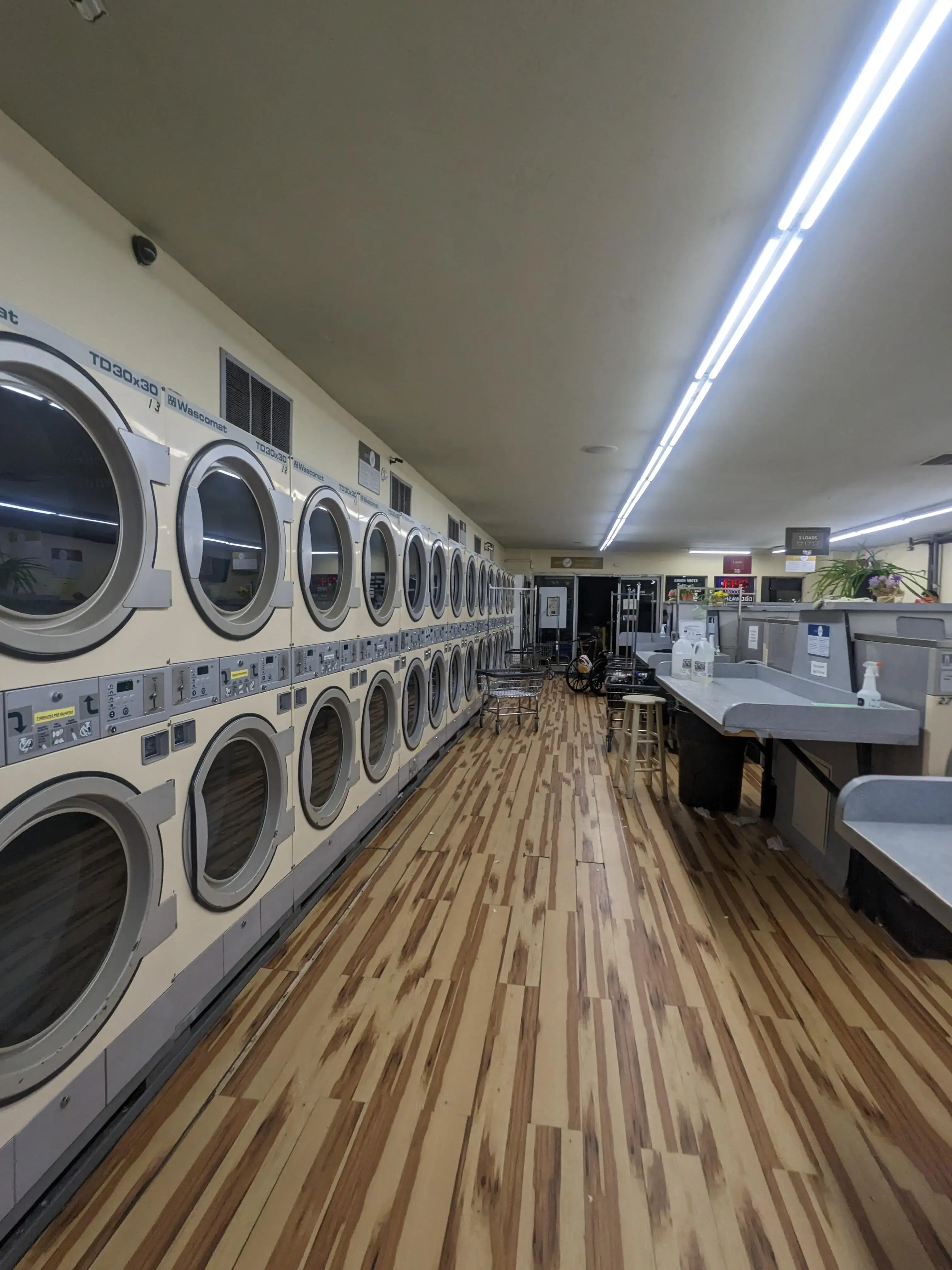 Posh Wash South Park - Image 4
