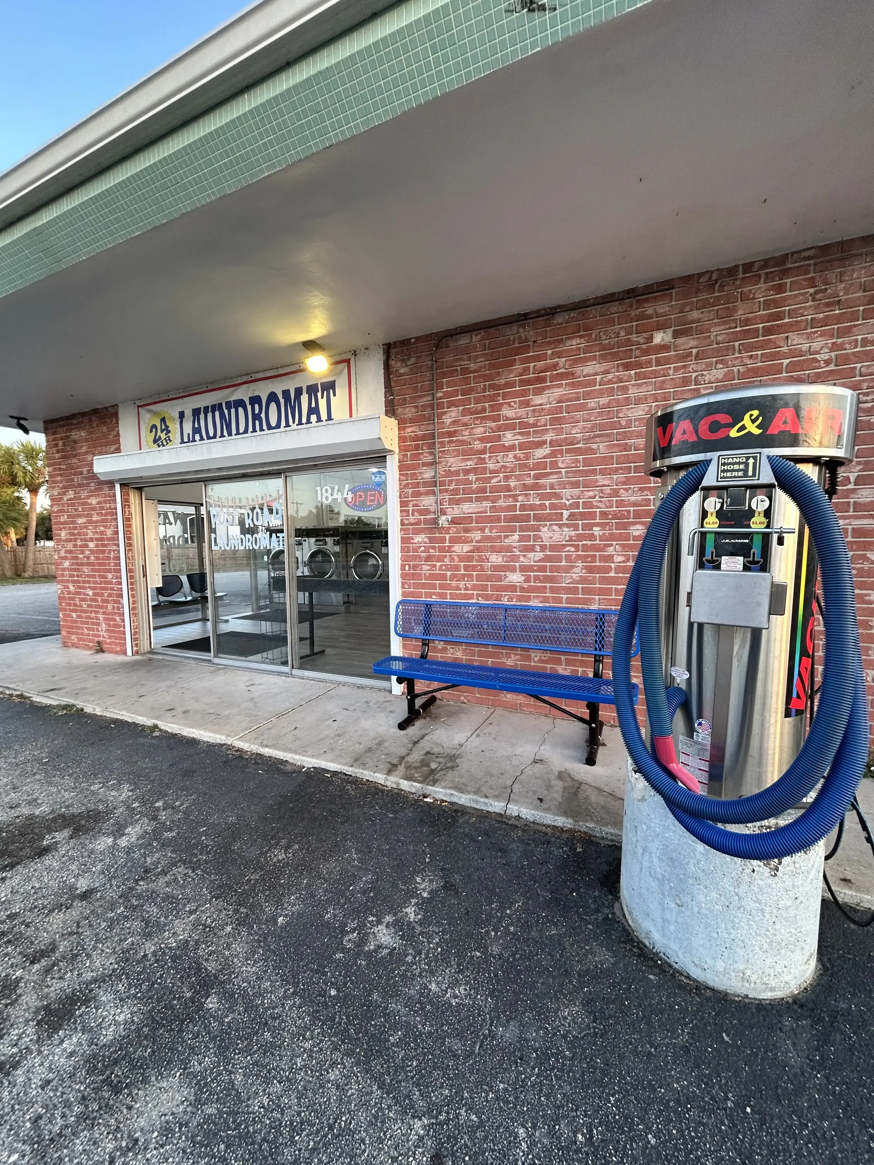 Post Road Laundromat of Melbourne Open 24 HOURS - Image 19