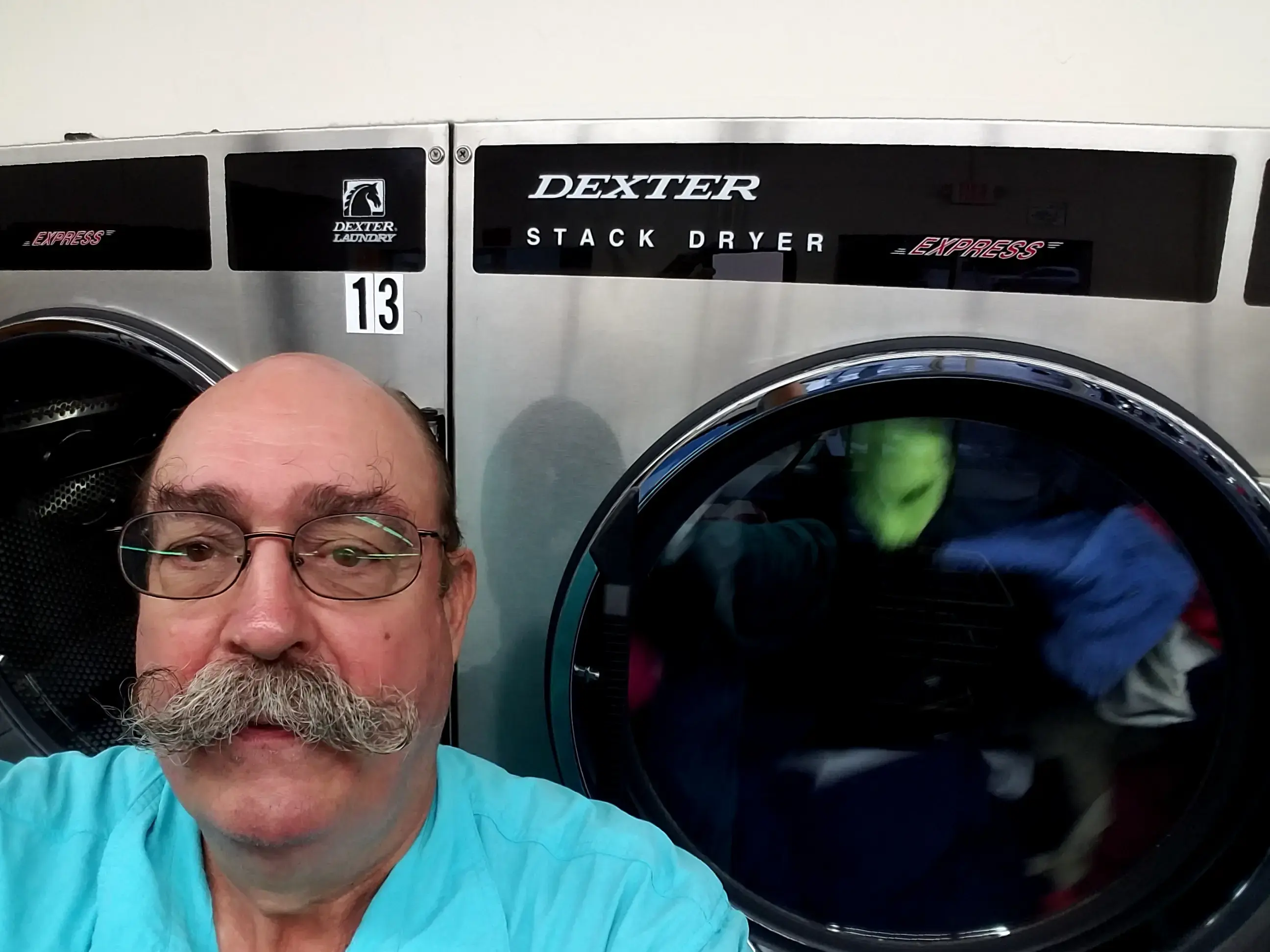 Post Road Laundromat of Melbourne Open 24 HOURS thumbnail 16