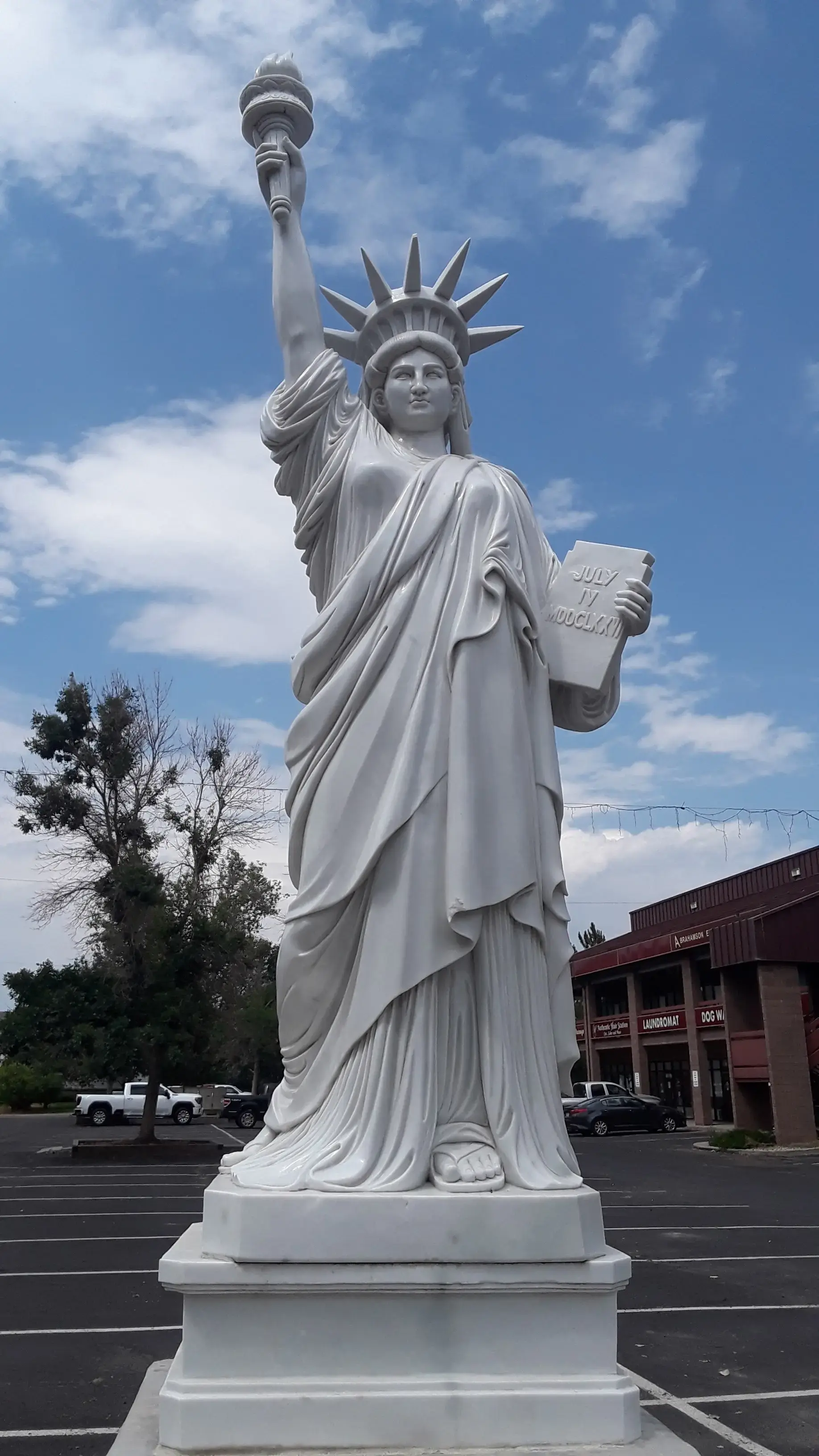 Poudre Laundromat thumbnail 3