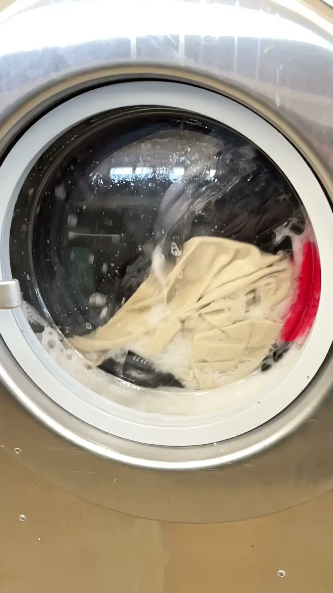 Precision Laundry - Image 10