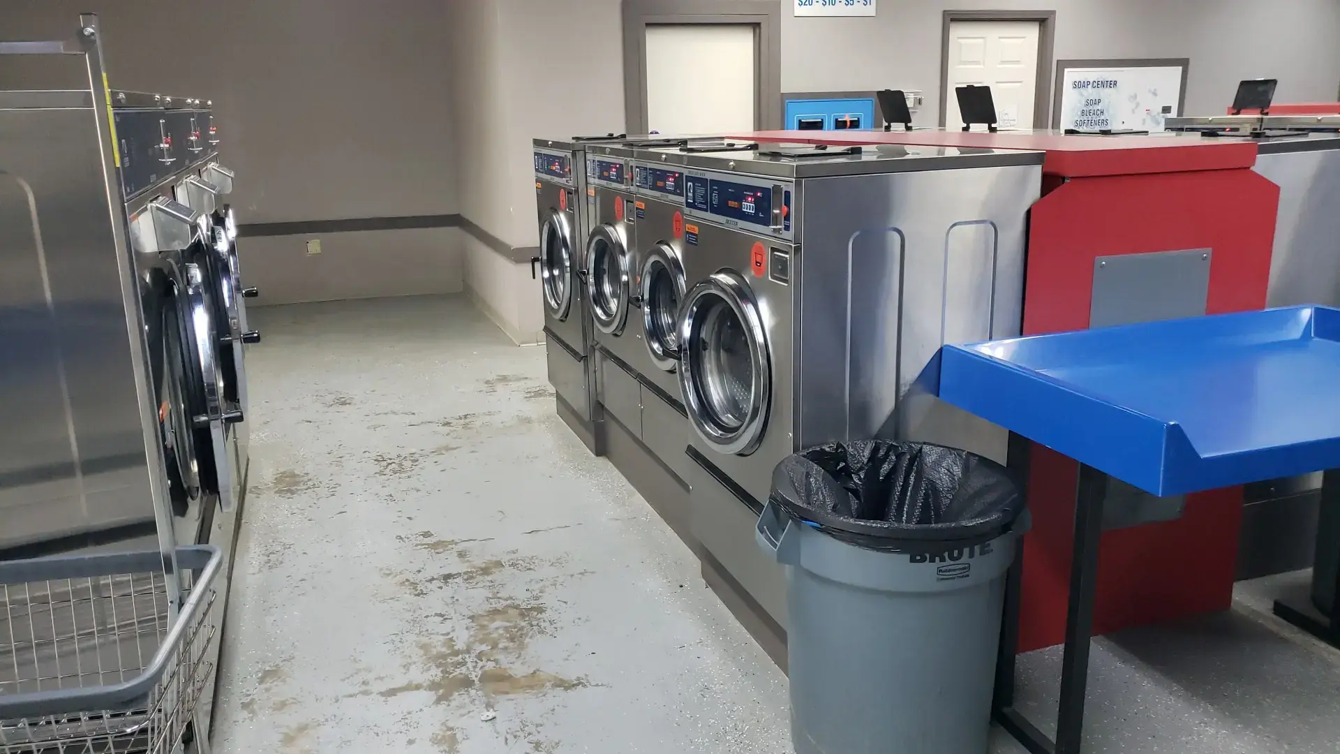Premier Coin Laundry thumbnail 5