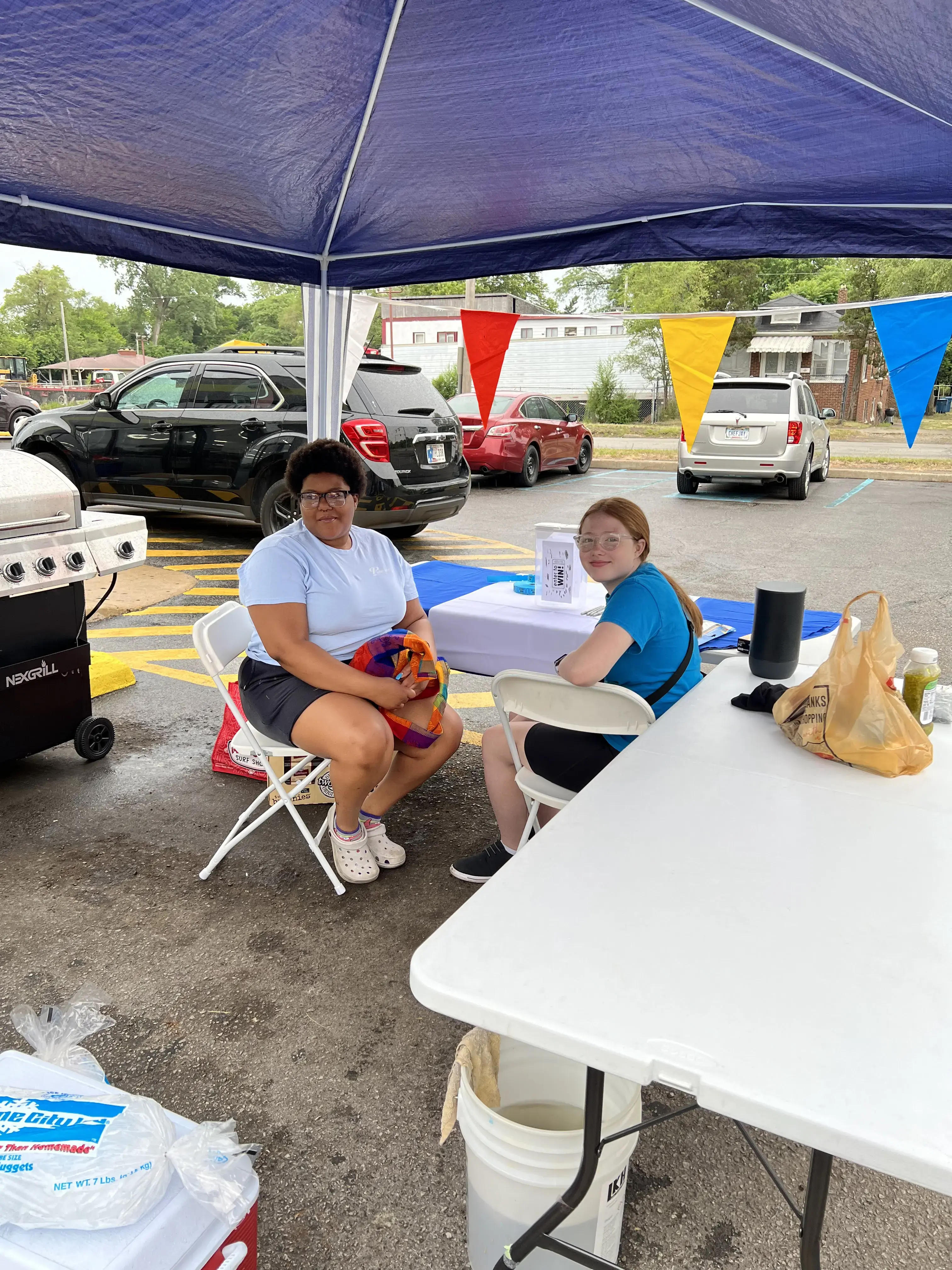 Premier Laundromat - Drop Off - Image 12