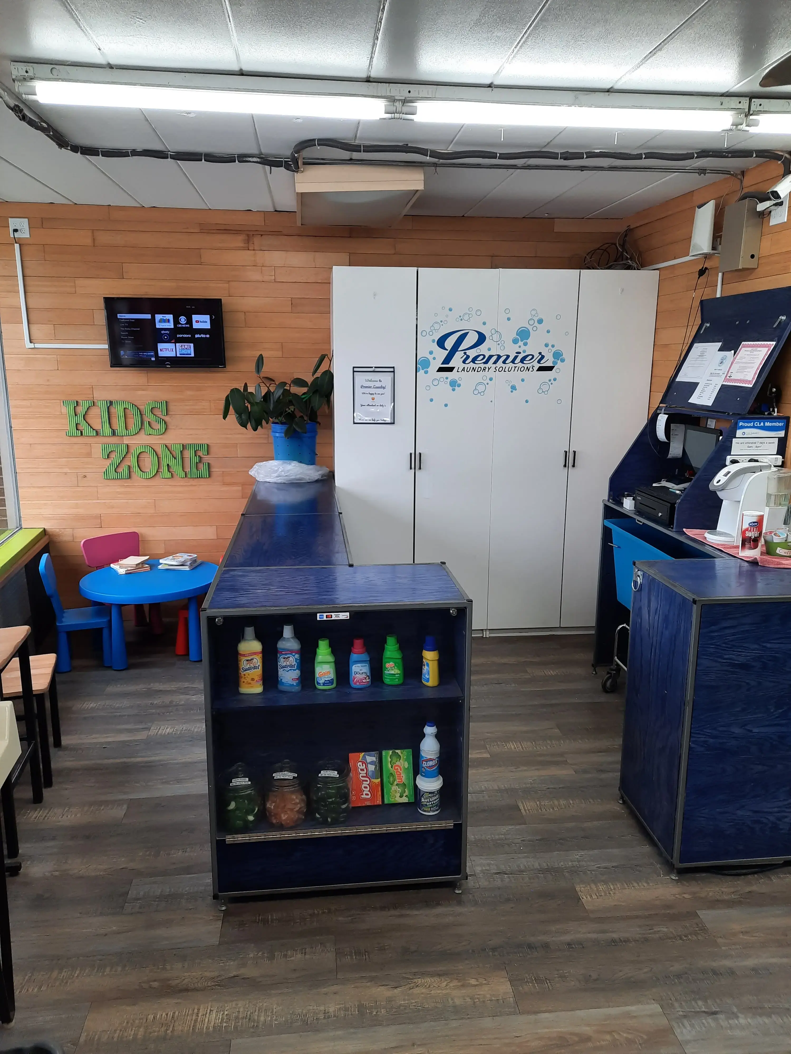 Premier Laundromat - Drop Off - Image 4