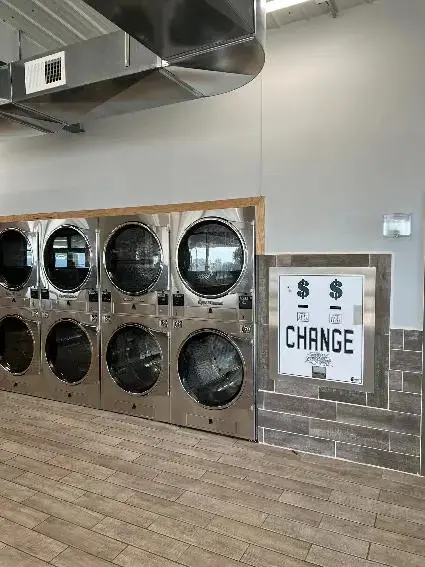 Premier Laundry - Image 5
