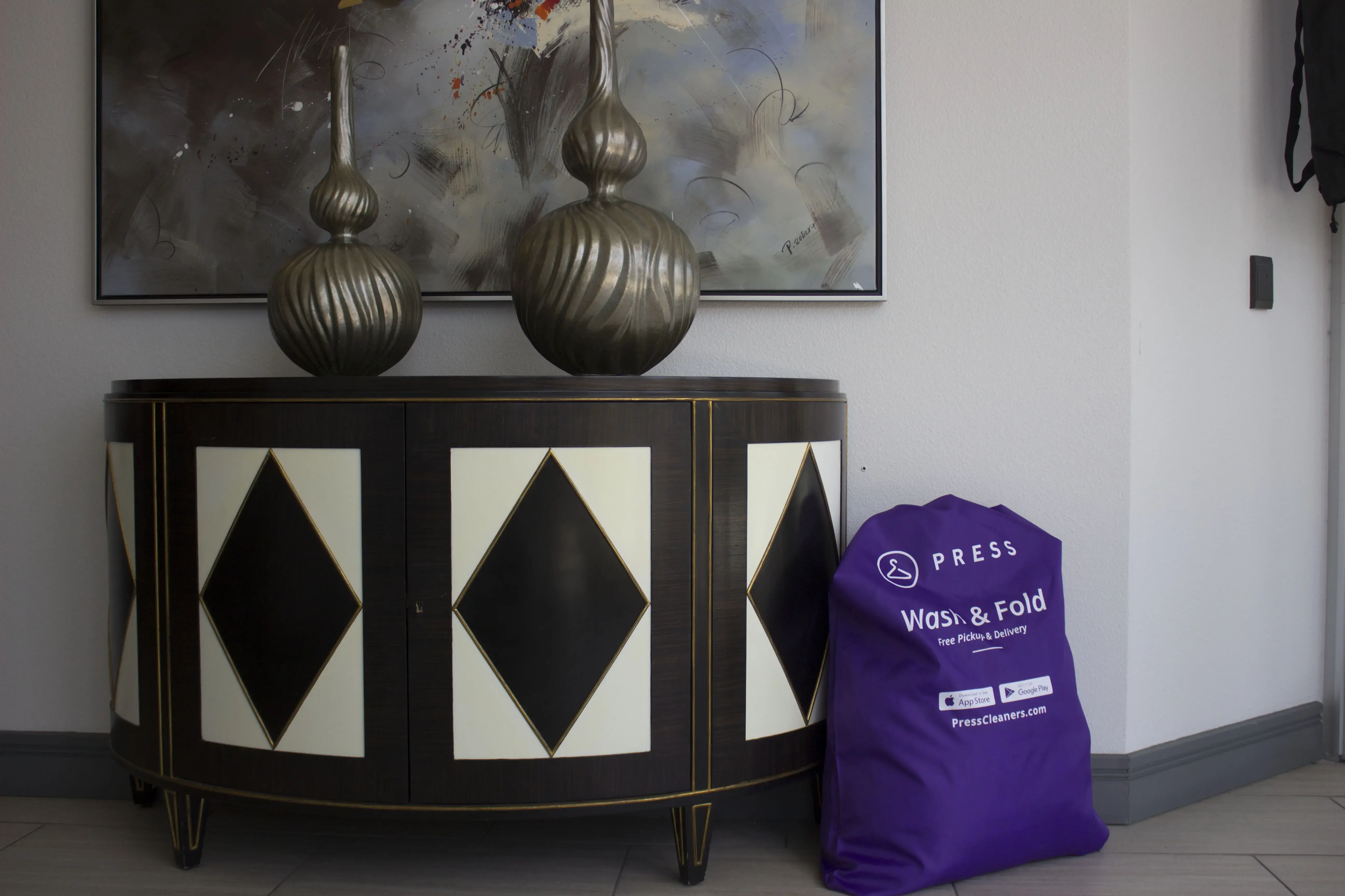 Press Cleaners - On-Demand Dry Cleaning & Laundry Service - Image 3