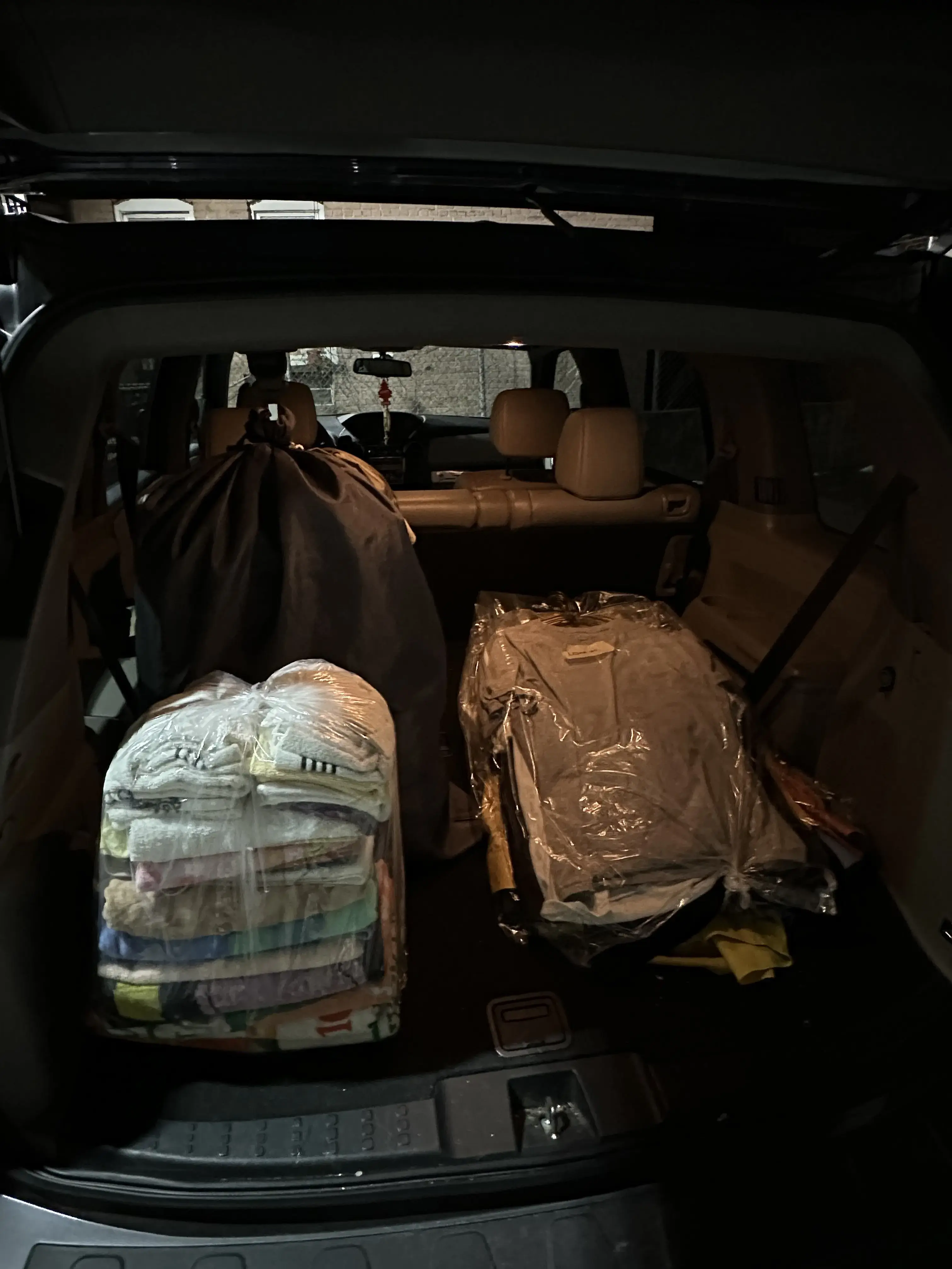 Pressly - Wash & Fold Pickup & Delivery - Image 19