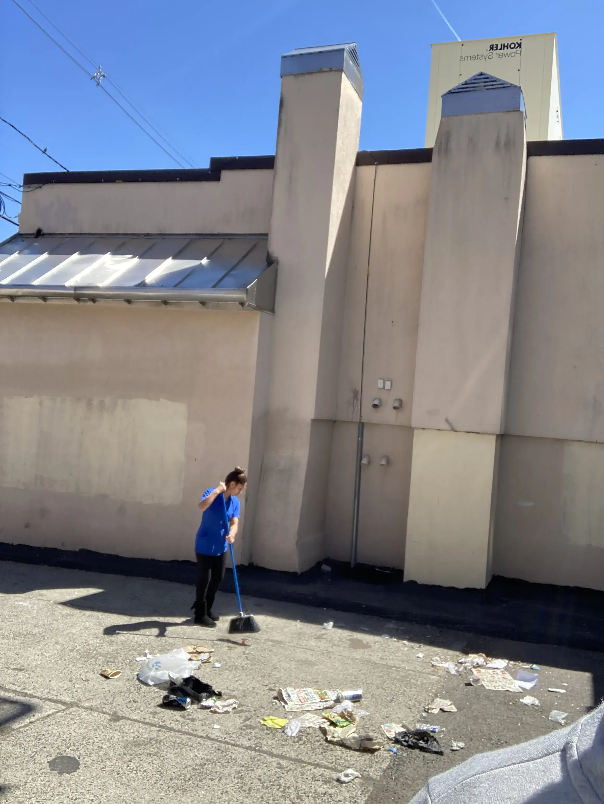 Pressly - Wash & Fold Pickup & Delivery - Image 12