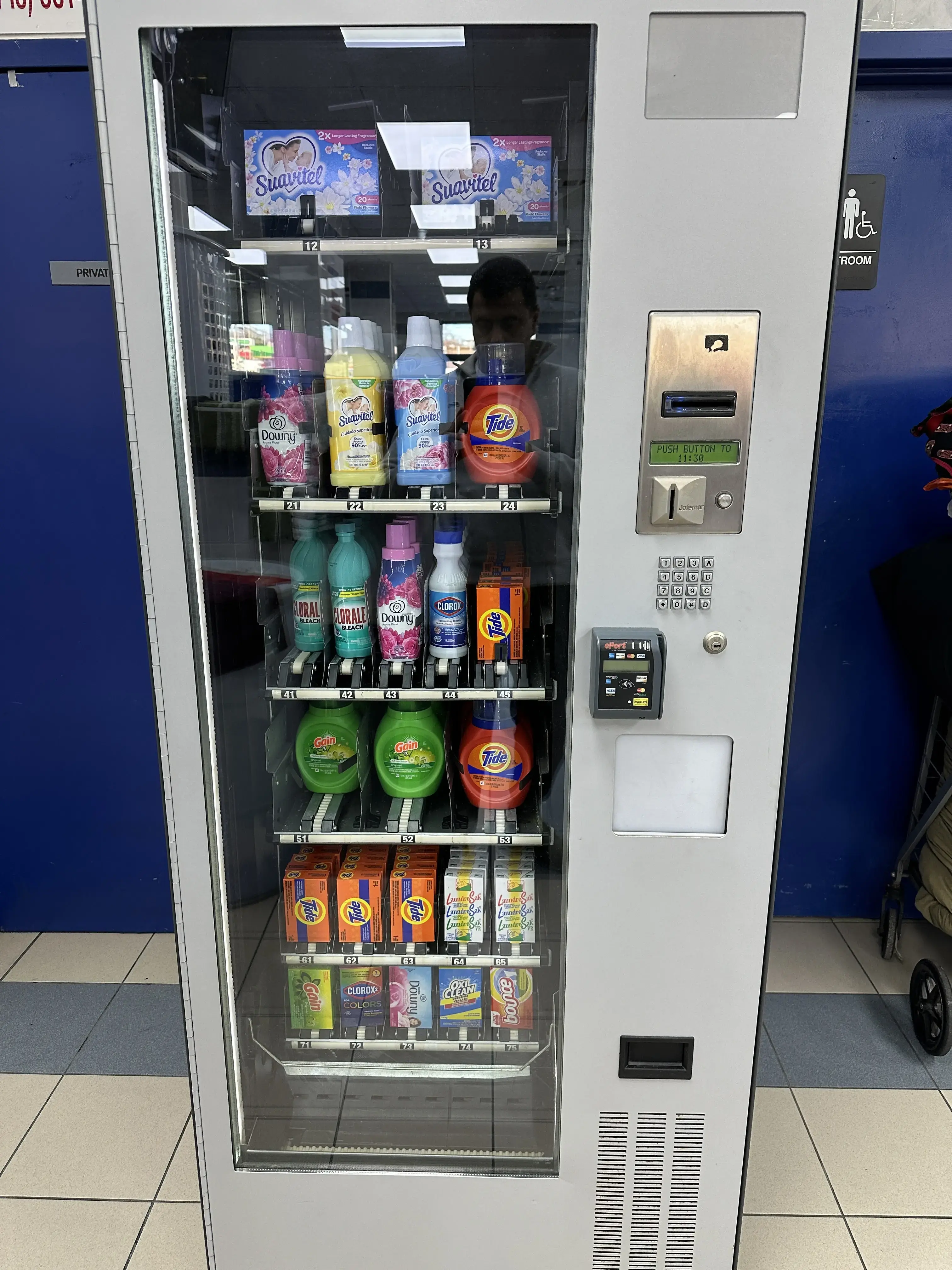 Prestige Laundromat - Image 12