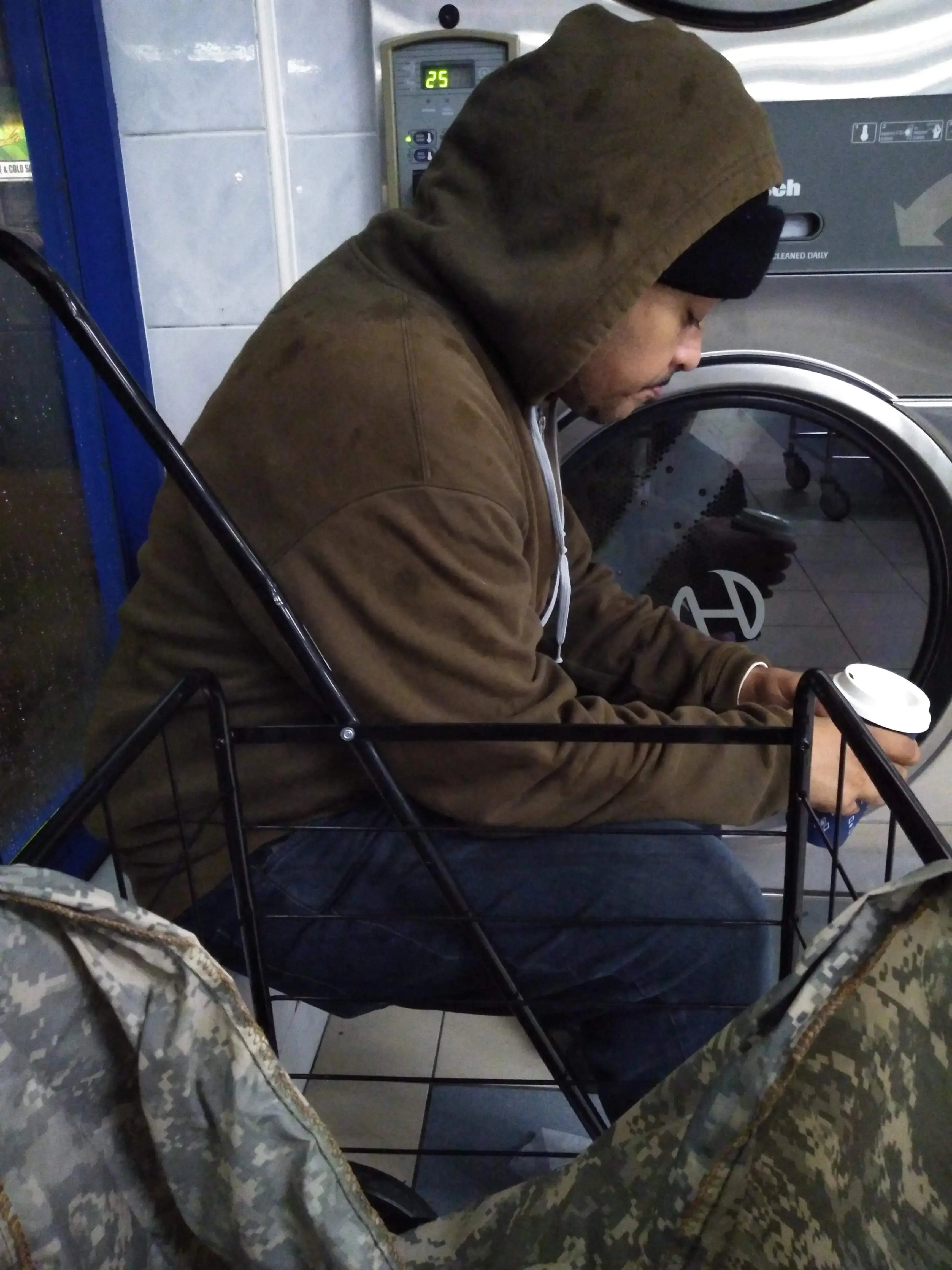 Prestige Laundromat - Image 19