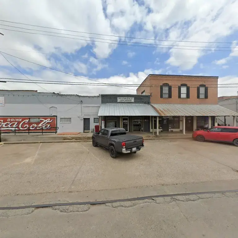 Preston Street Coin Laundry - Image 11