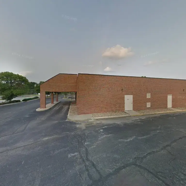 Pride Cleaners - Leawood Plaza - Image 8