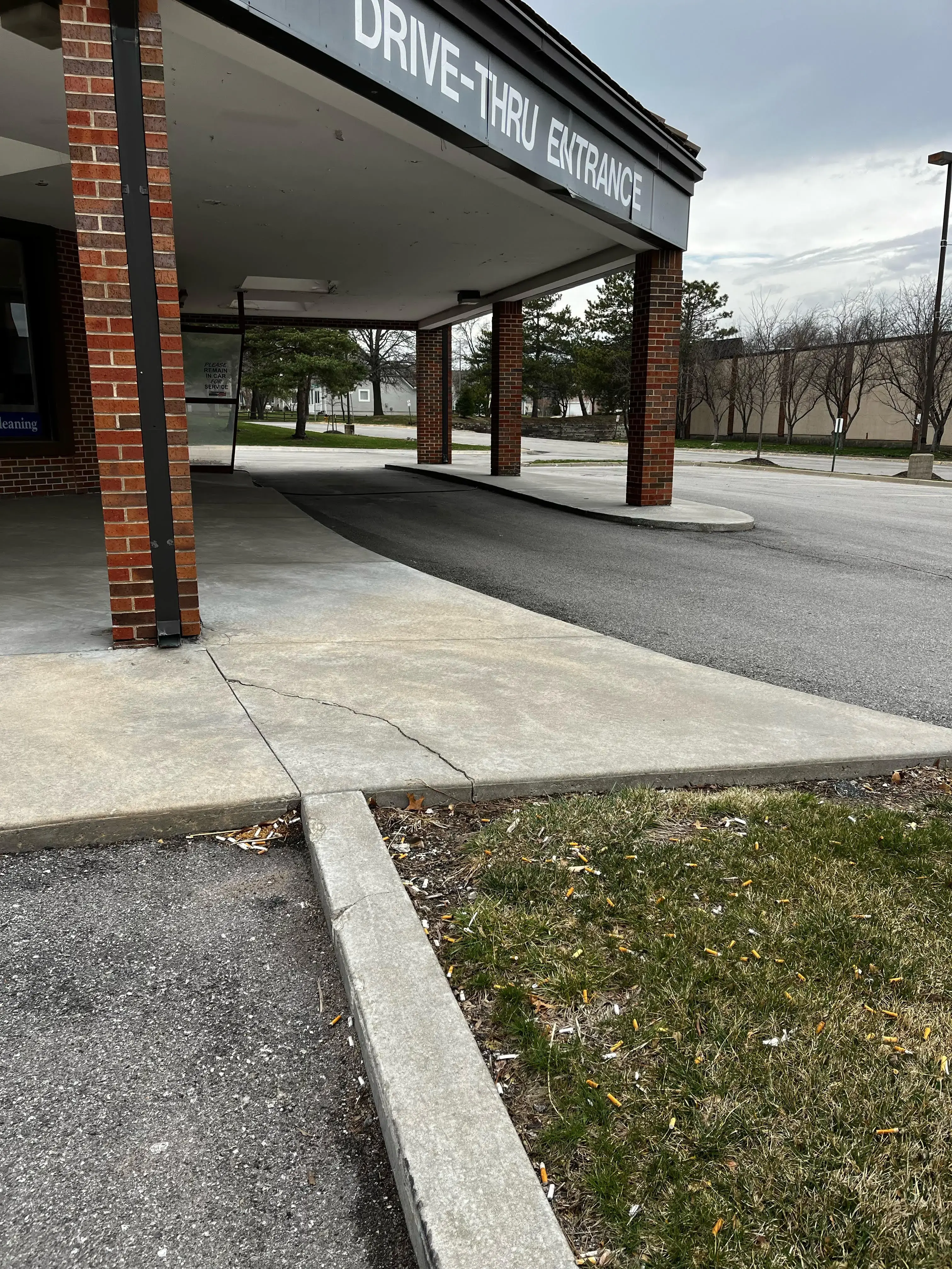 Pride Cleaners - Leawood Plaza thumbnail 6
