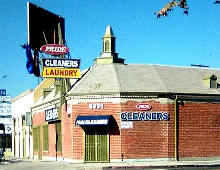 Pride Cleaners | Unlimited Wash & Fold Laundry Service thumbnail 8