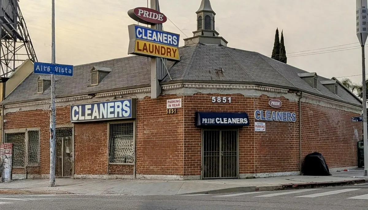 Pride Cleaners | Unlimited Wash & Fold Laundry Service thumbnail 6