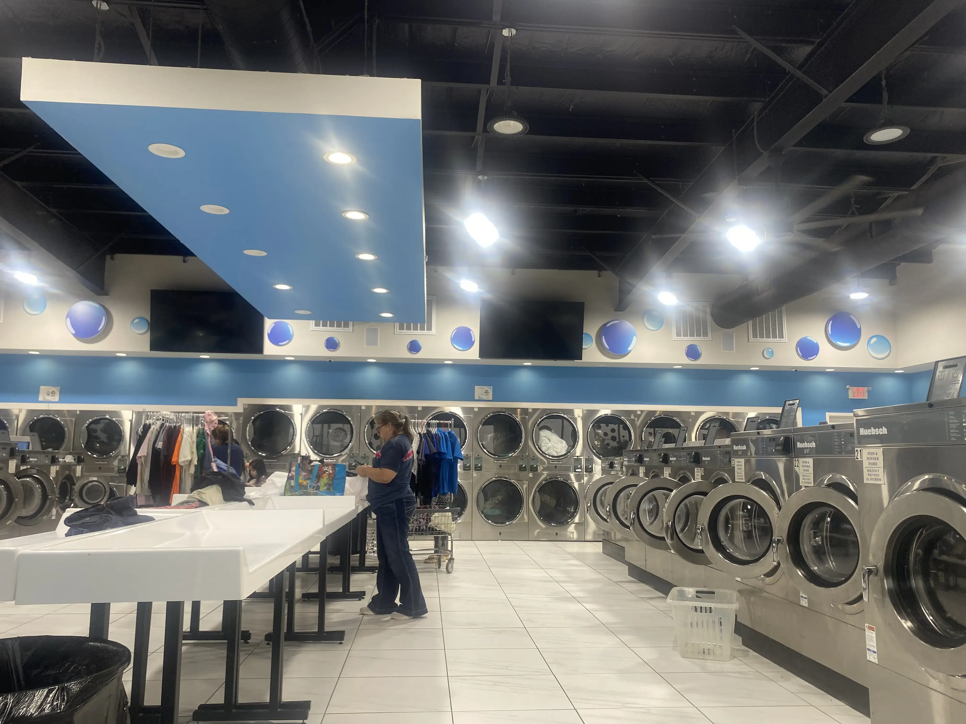 Prime Washateria - Image 3