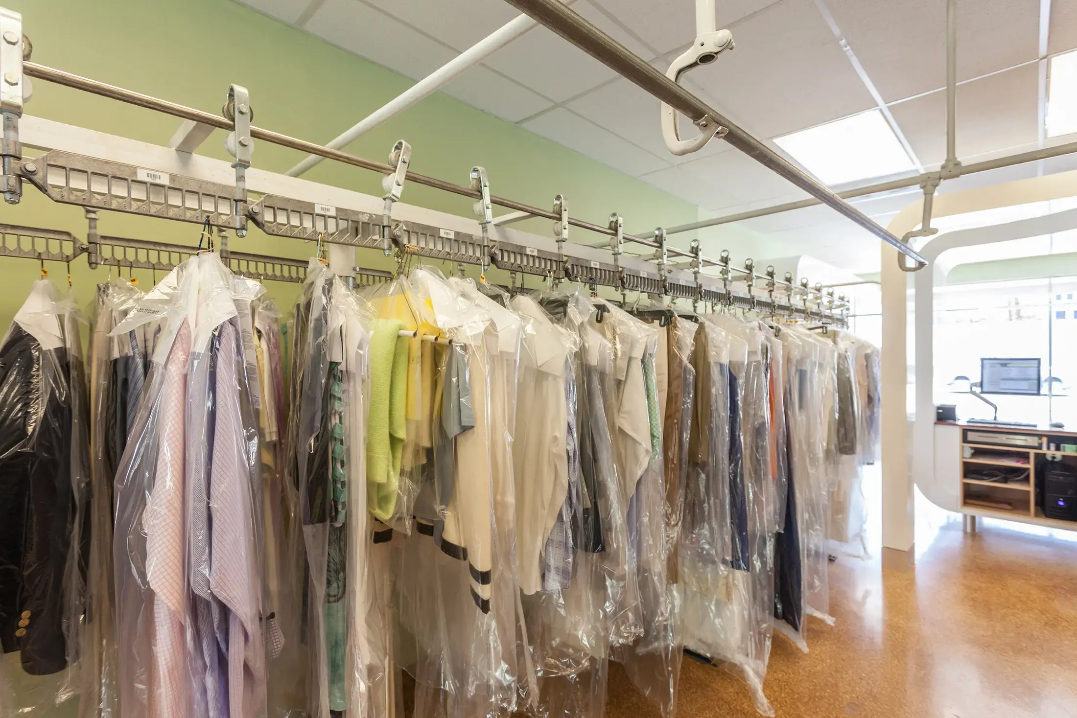 Pristine Fine Dry Cleaners thumbnail 6