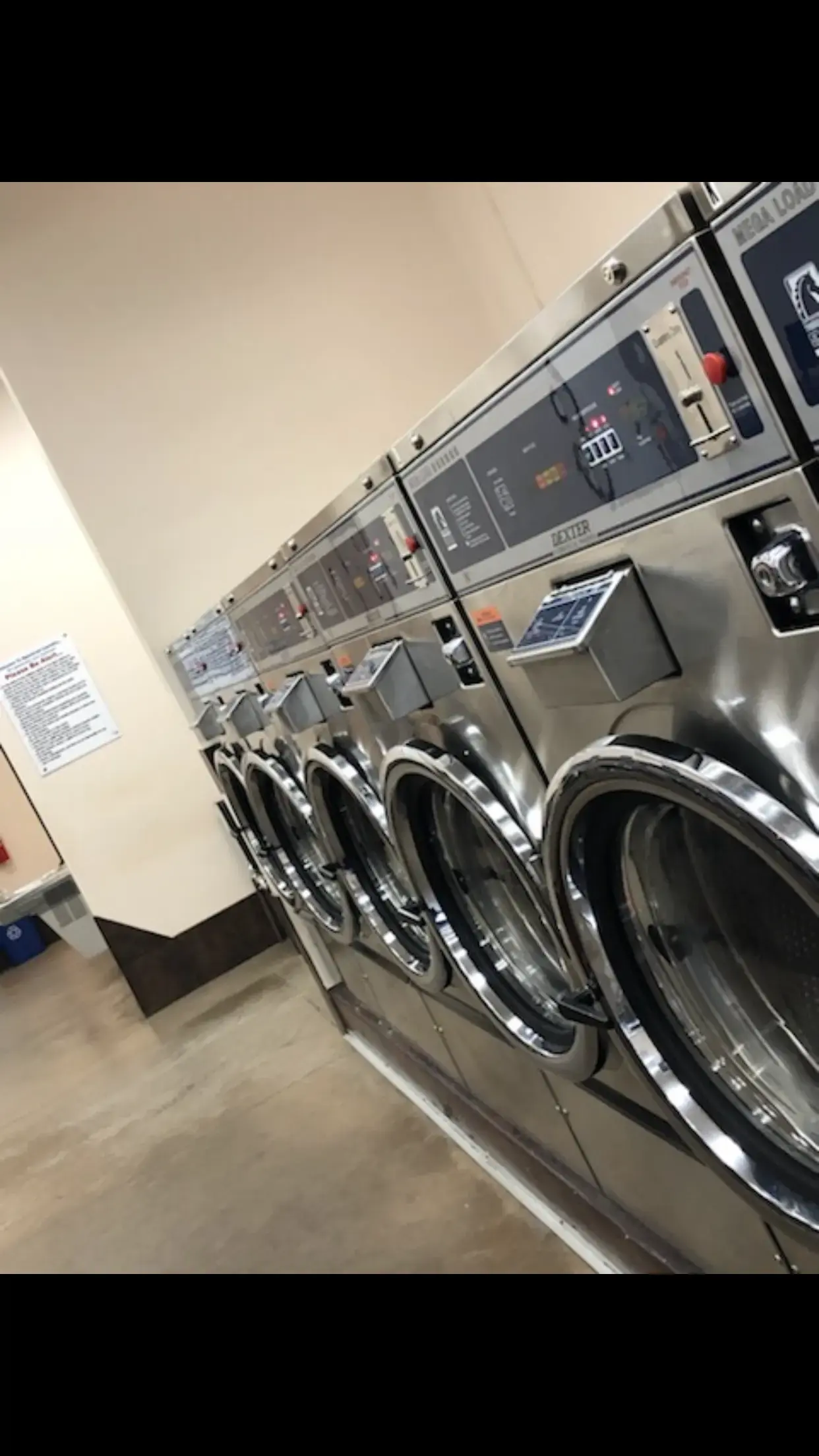 Pristine Laundromat thumbnail 3