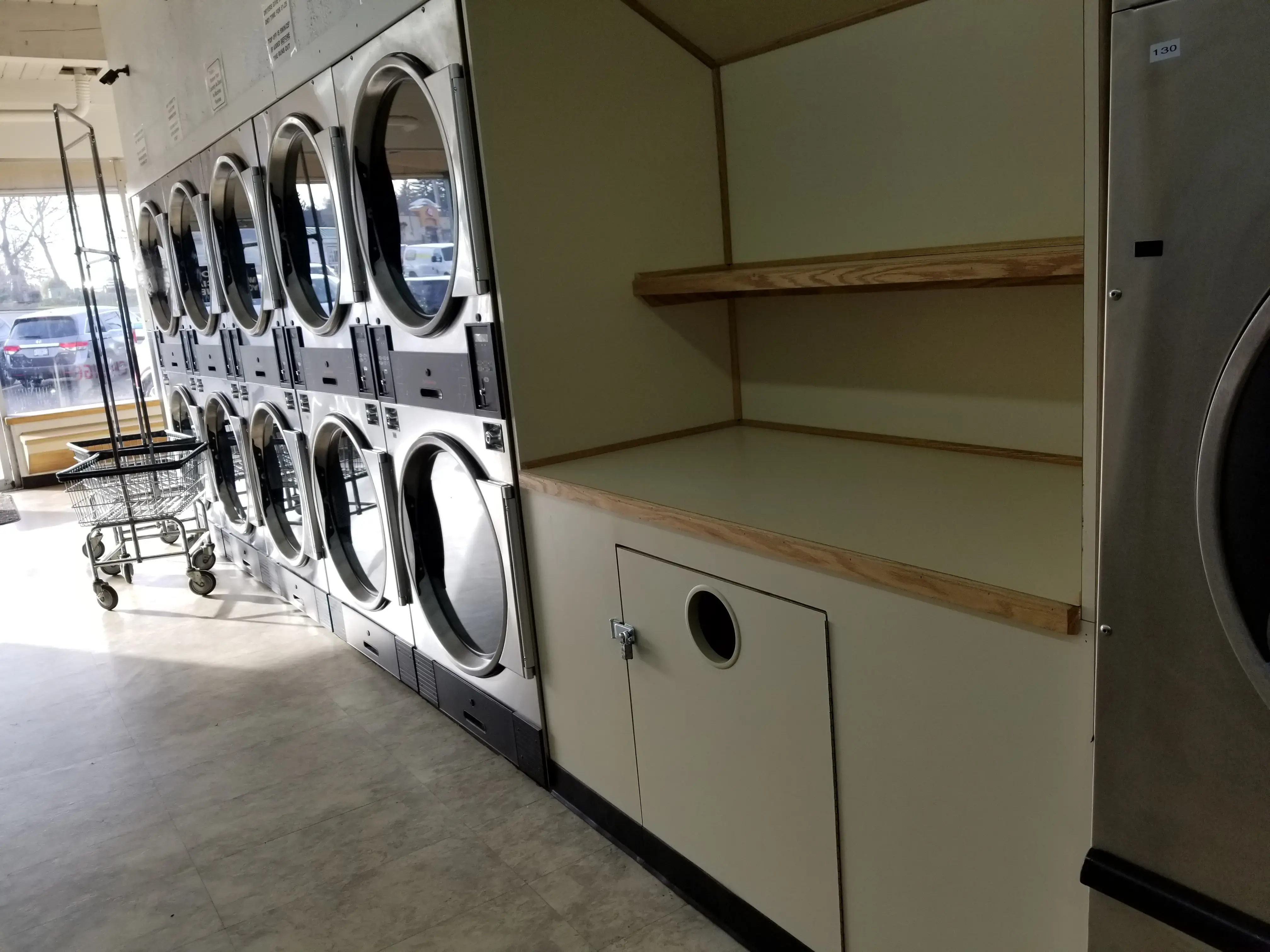 Progress Laundromat thumbnail 8