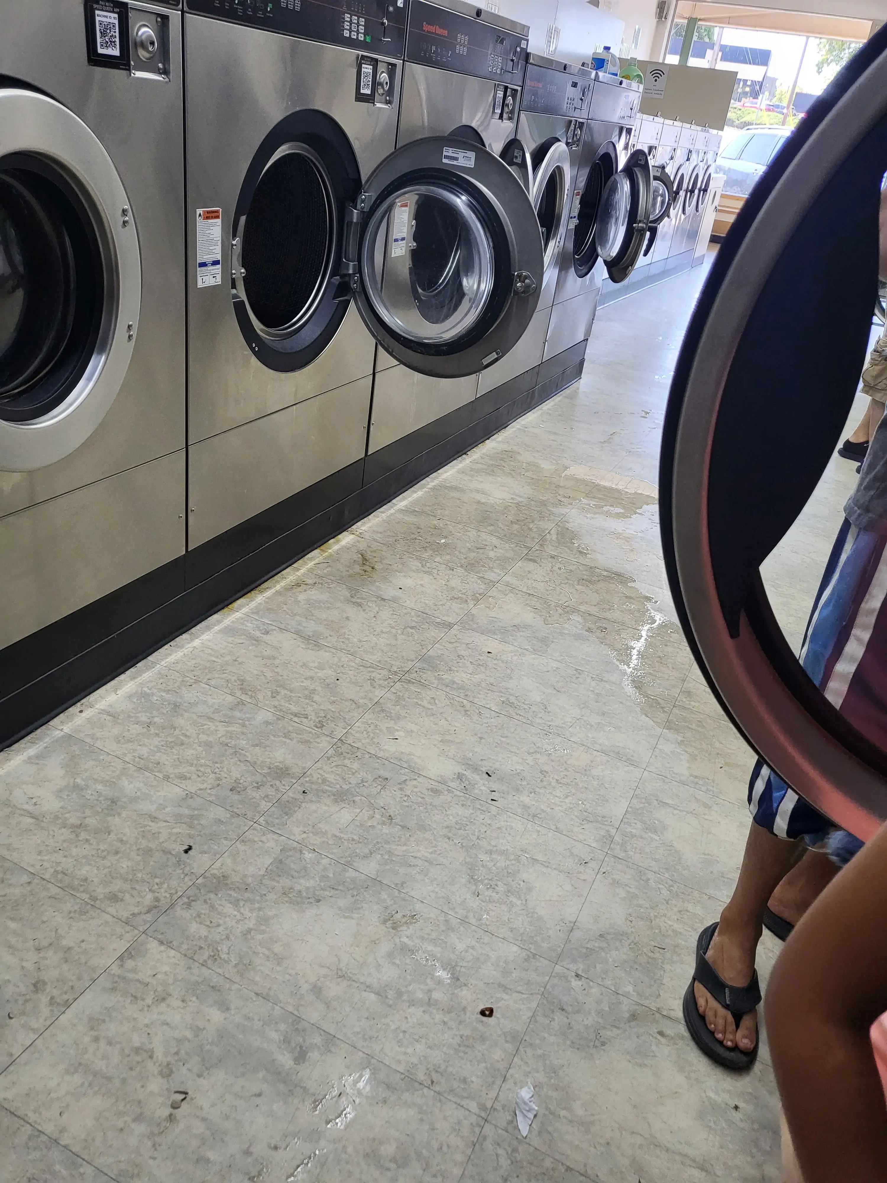 Progress Laundromat - Image 15