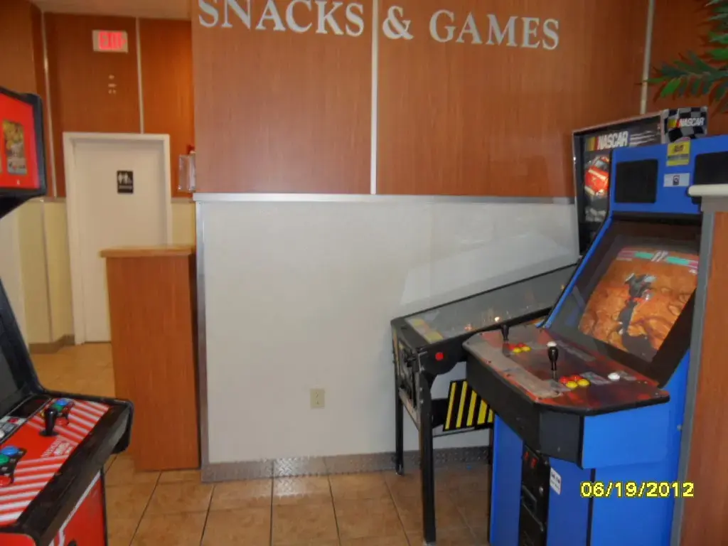Prowash Laundry Center - Image 3