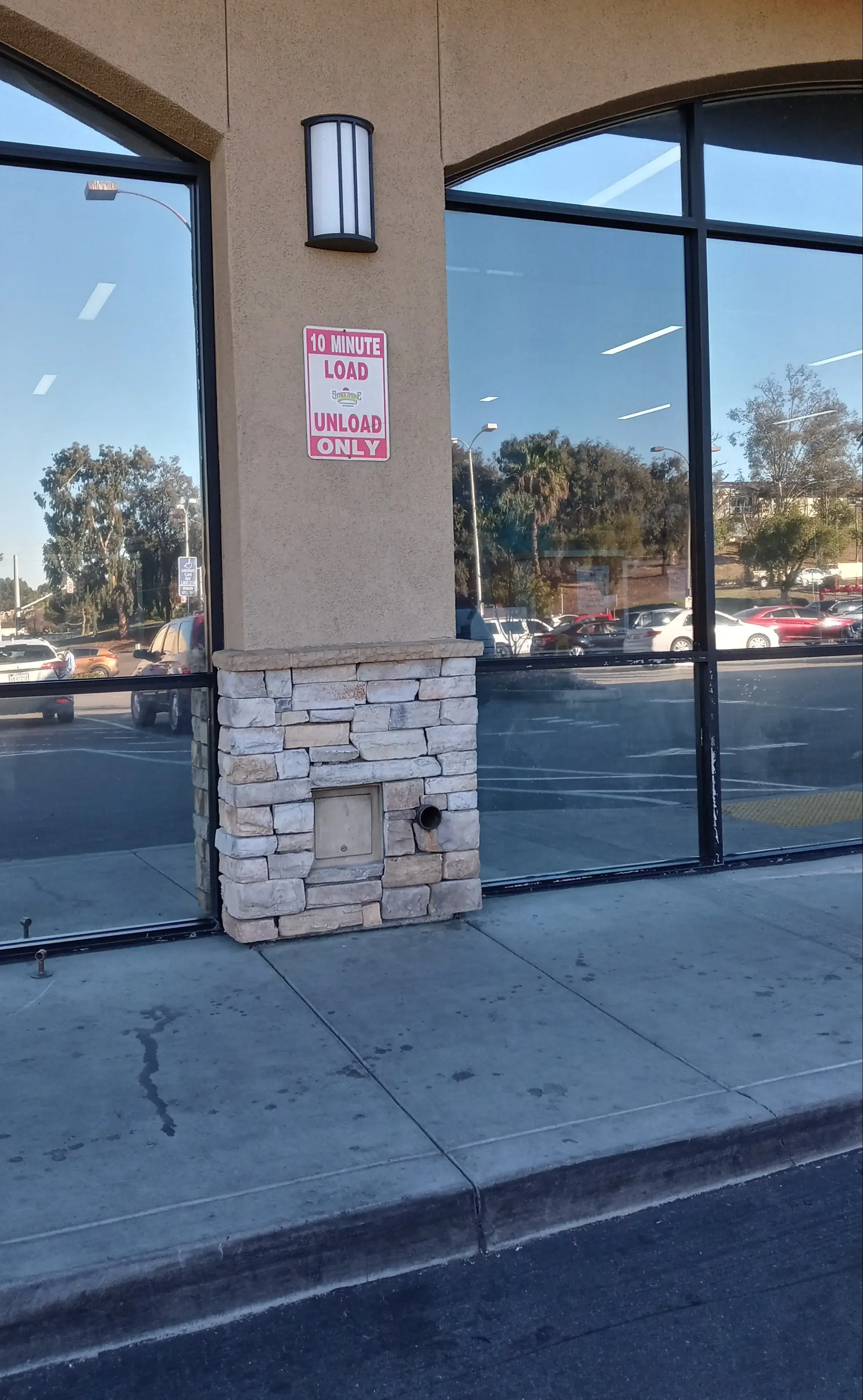 PS SD Euclid Laundromat thumbnail 9